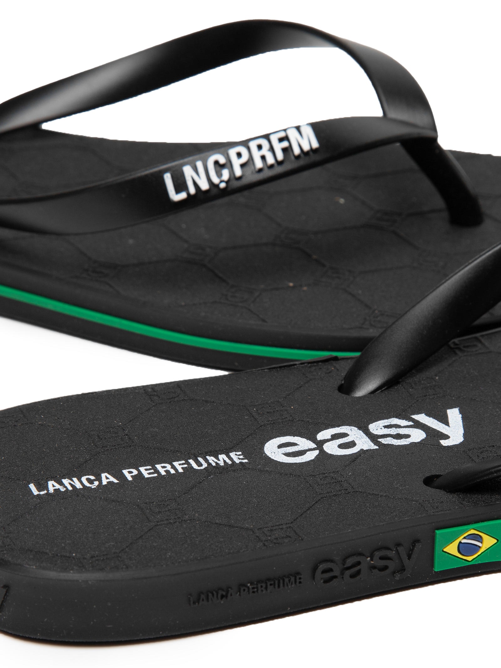 Chinelo Feminino Easy Bandeira Do Brasil Preto Lança Perfume