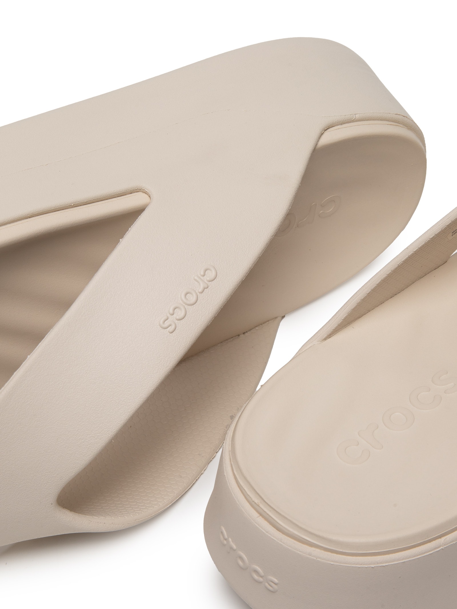 Chinelo Feminino Getaway Platform Flip Bege Crocs