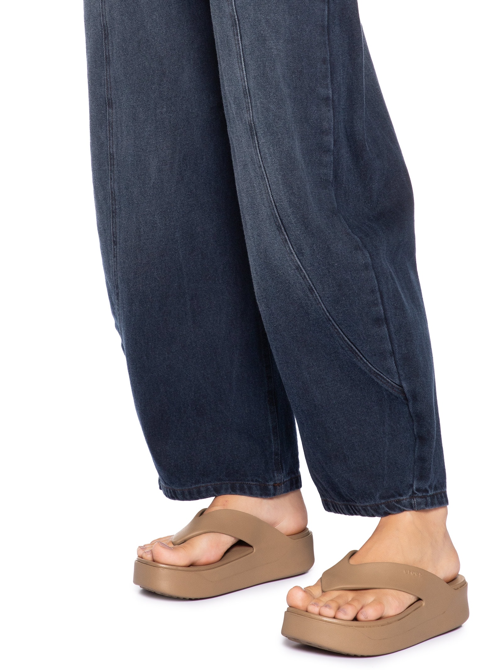 Chinelo Feminino Getaway Platform Flip – Marrom Crocs