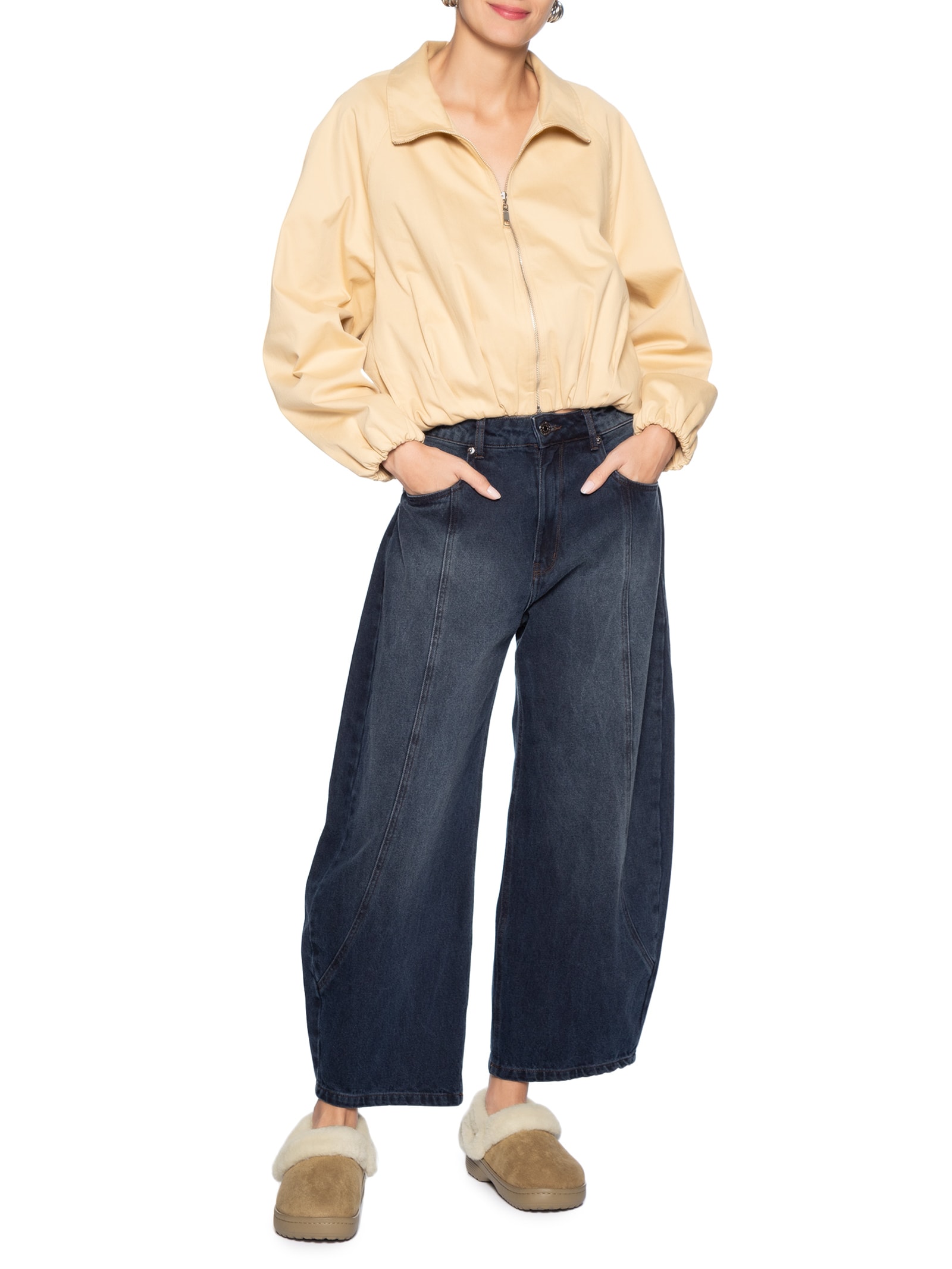 Clog Feminino Unforgettable Vegan Suede – Bege – Crocs