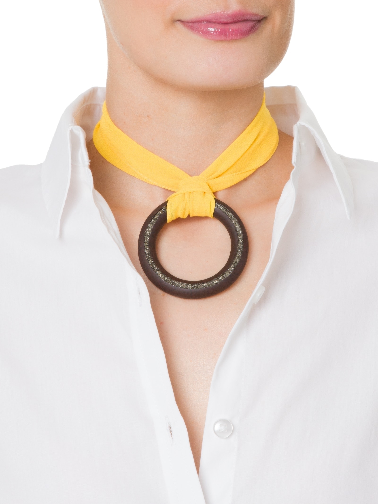 Colar Feminino Lenço De Seda Com Argola Resina Amarelo '2Essential