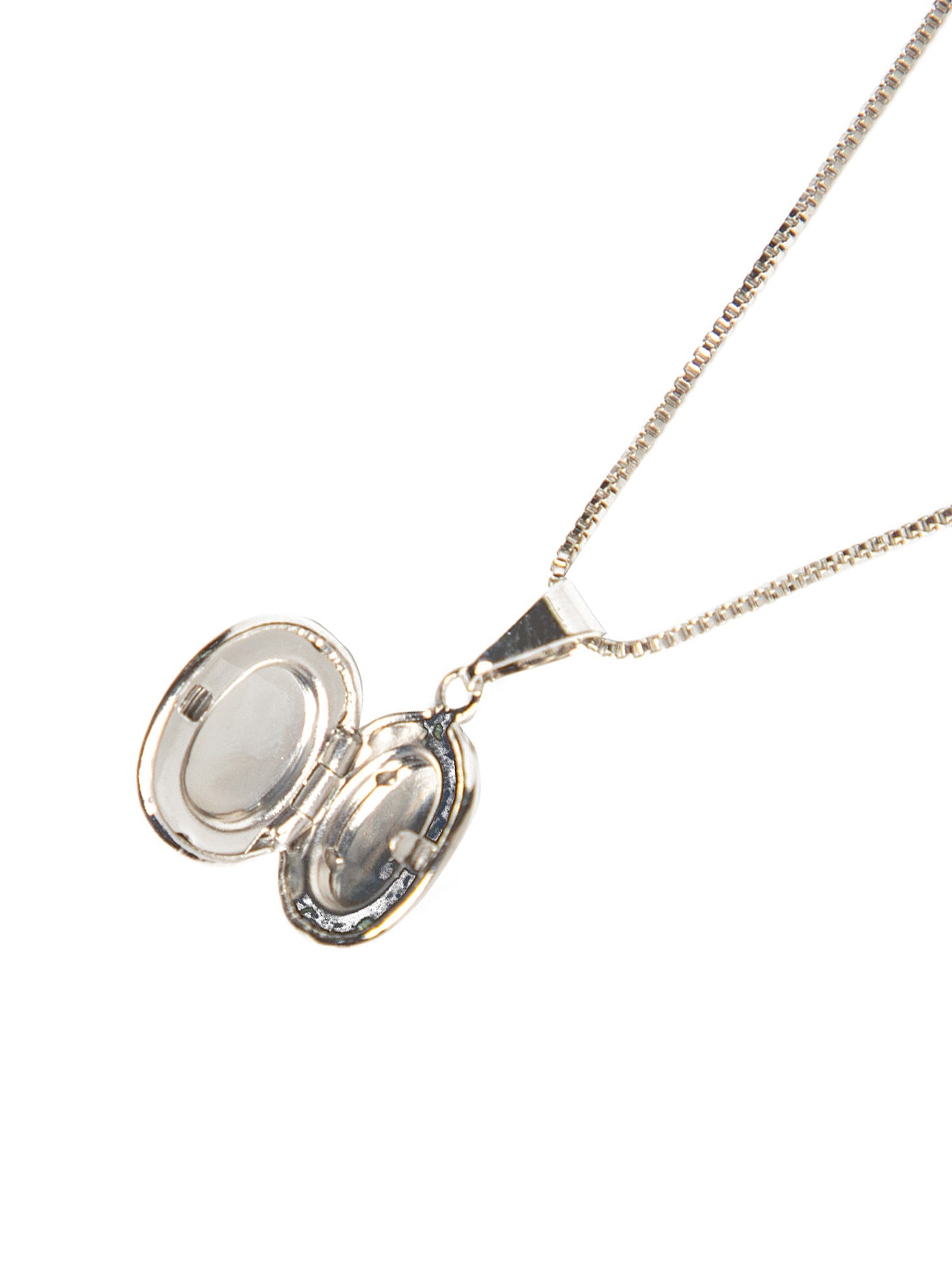 Colar Feminino Relicário Pequeno Oval Com Detalhe Prata Basiq