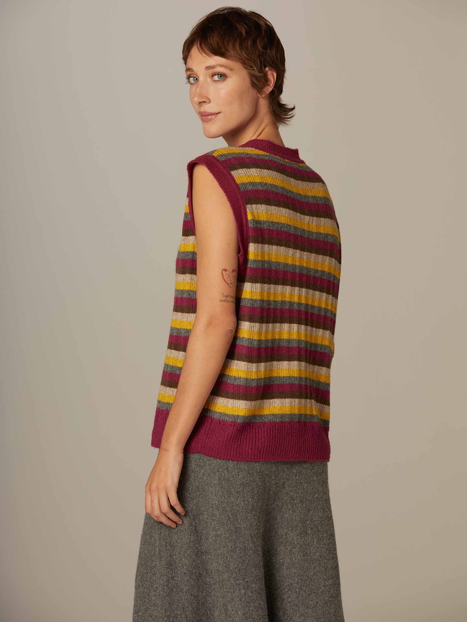 Colete Canelado Listrado Tricot Mira Yogini