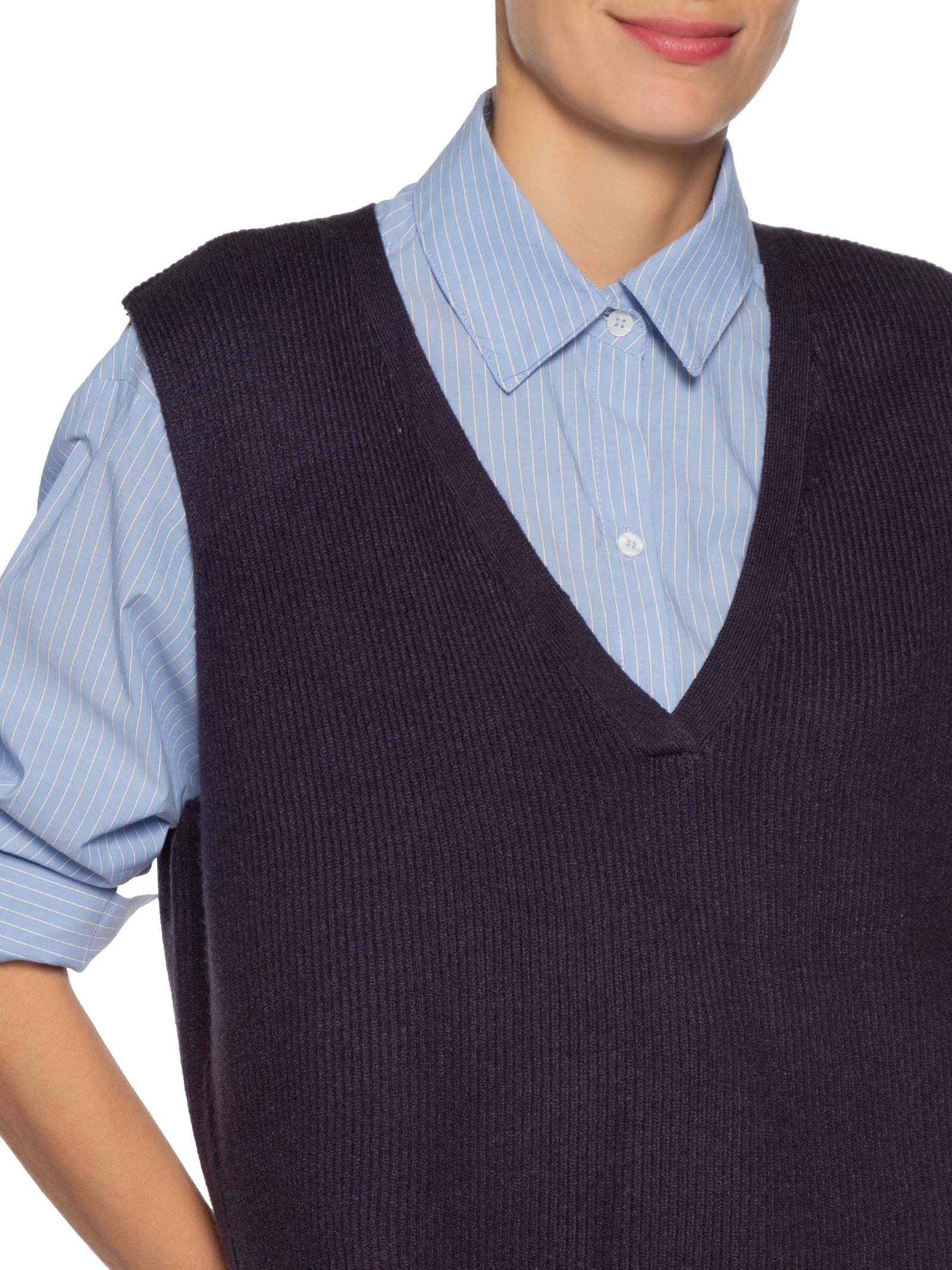 Colete Feminino Decote V Em Tricot Azul '2Essential