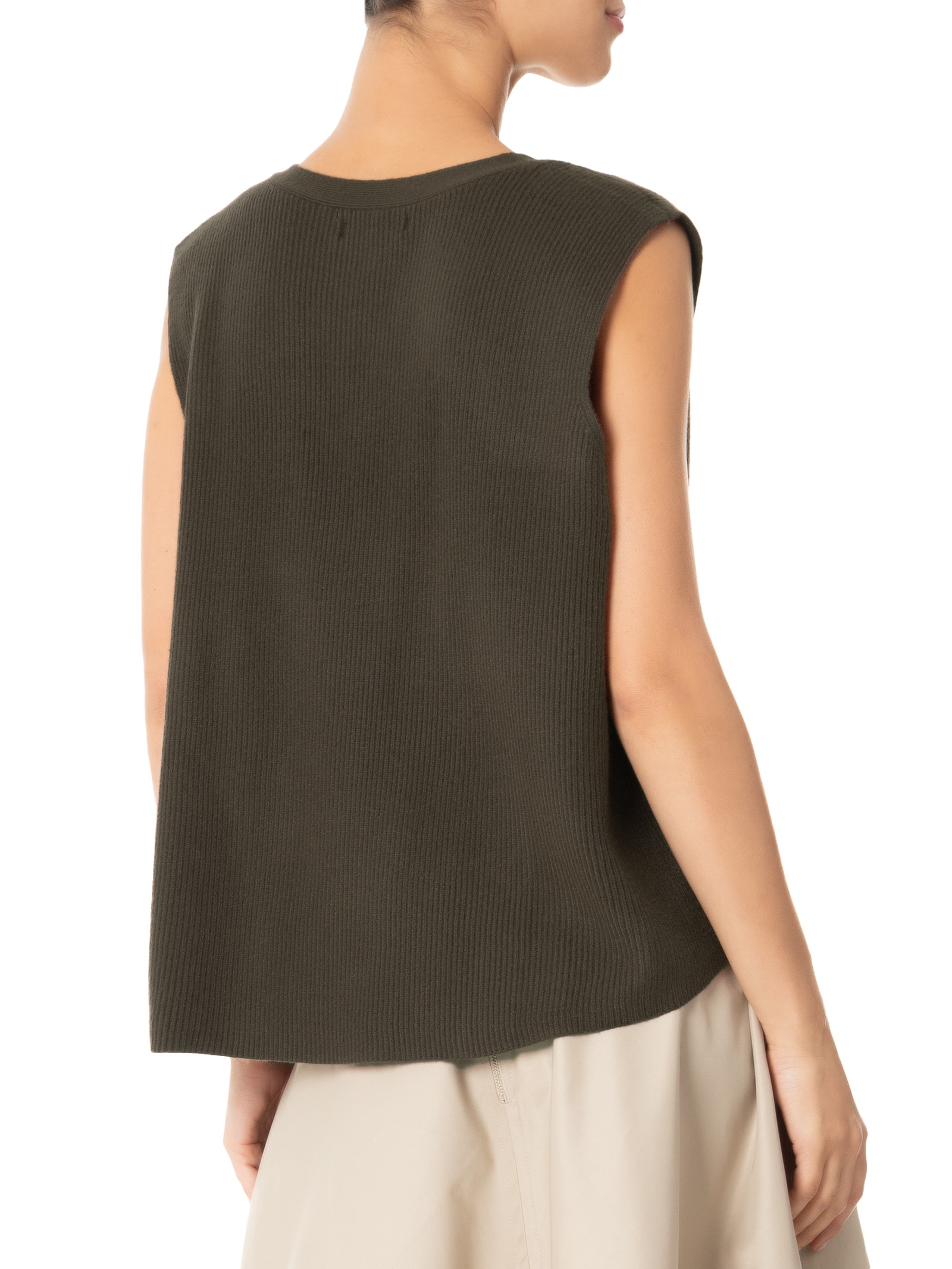 Colete Feminino Decote V Em Tricot Marrom '2Essential