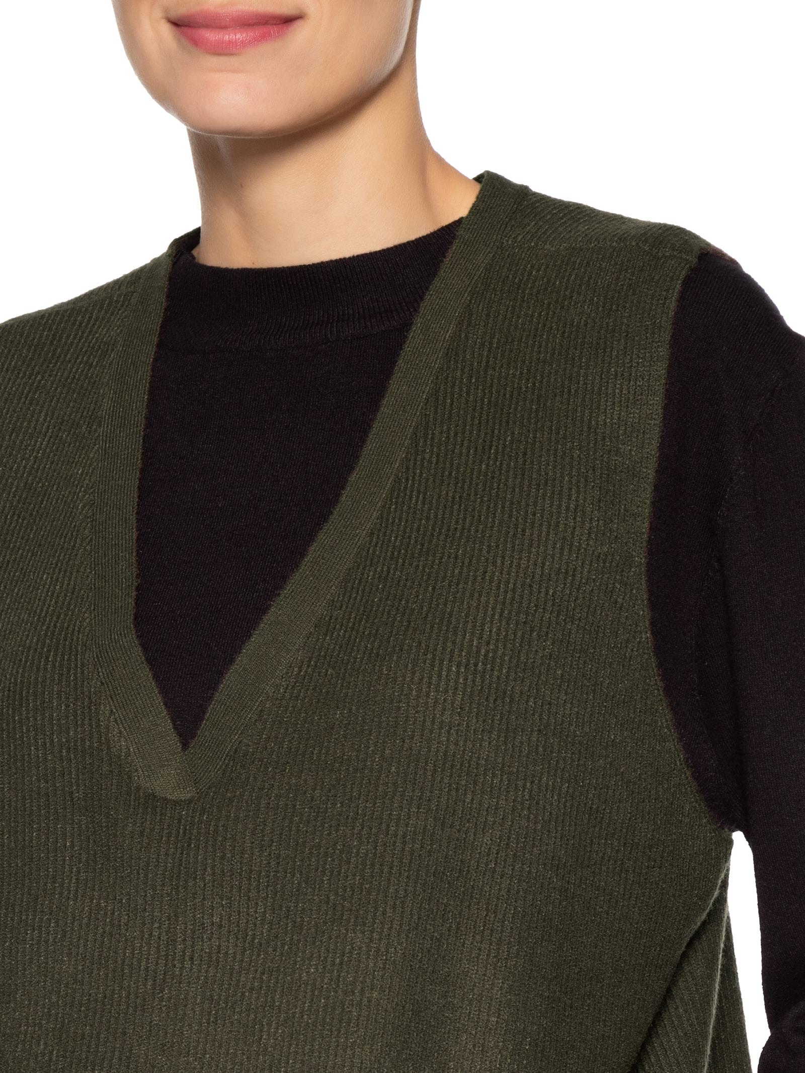 Colete Feminino Decote V Em Tricot Verde '2Essential