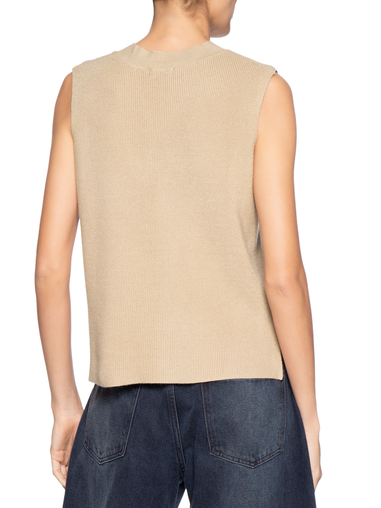 Colete Feminino em Tricot Gola V – Bege Basiq