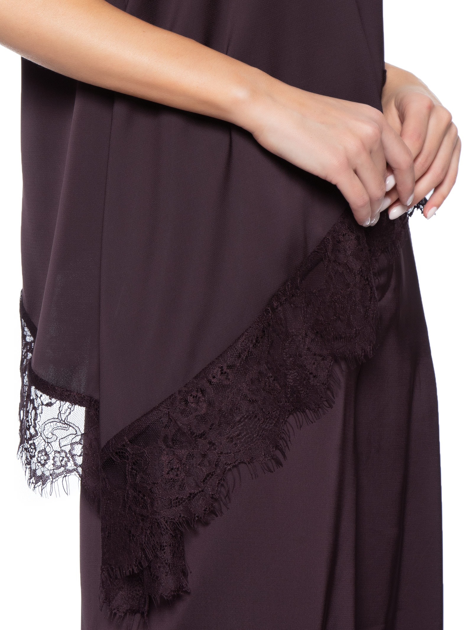 Conjunto Feminino Assimétrico com Detalhes em Renda Roxo Market 33