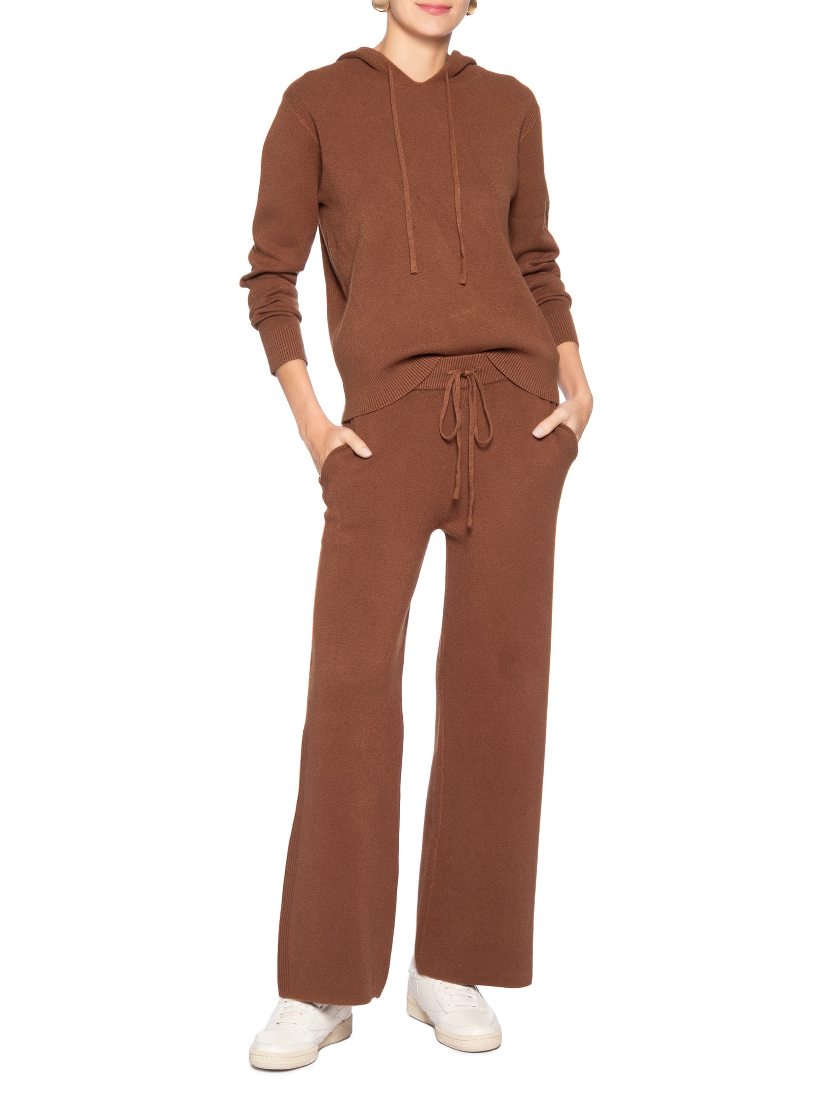 Conjunto Feminino Em Tricot Com Capuz Marrom Basiq