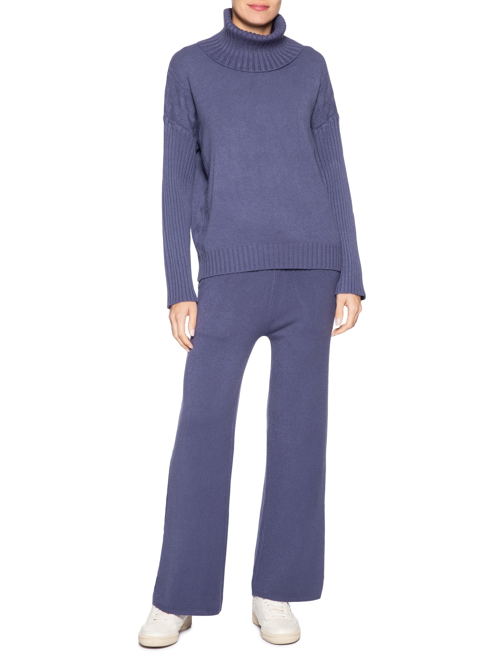 Conjunto Feminino Em Tricot Com Detalhe Texturizado Azul Basiq