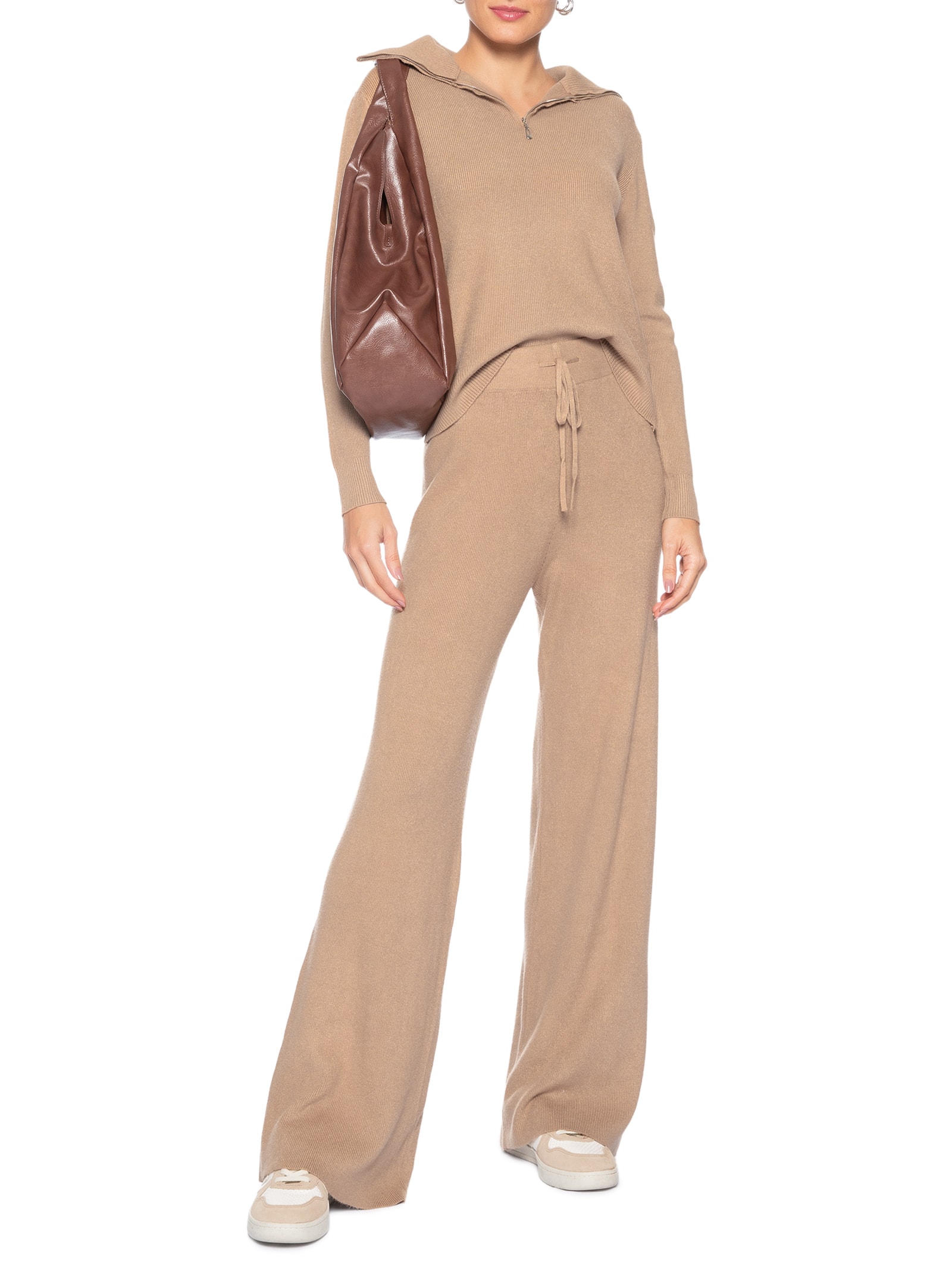 Conjunto Feminino Em Tricot Gola Polo – Bege Basiq