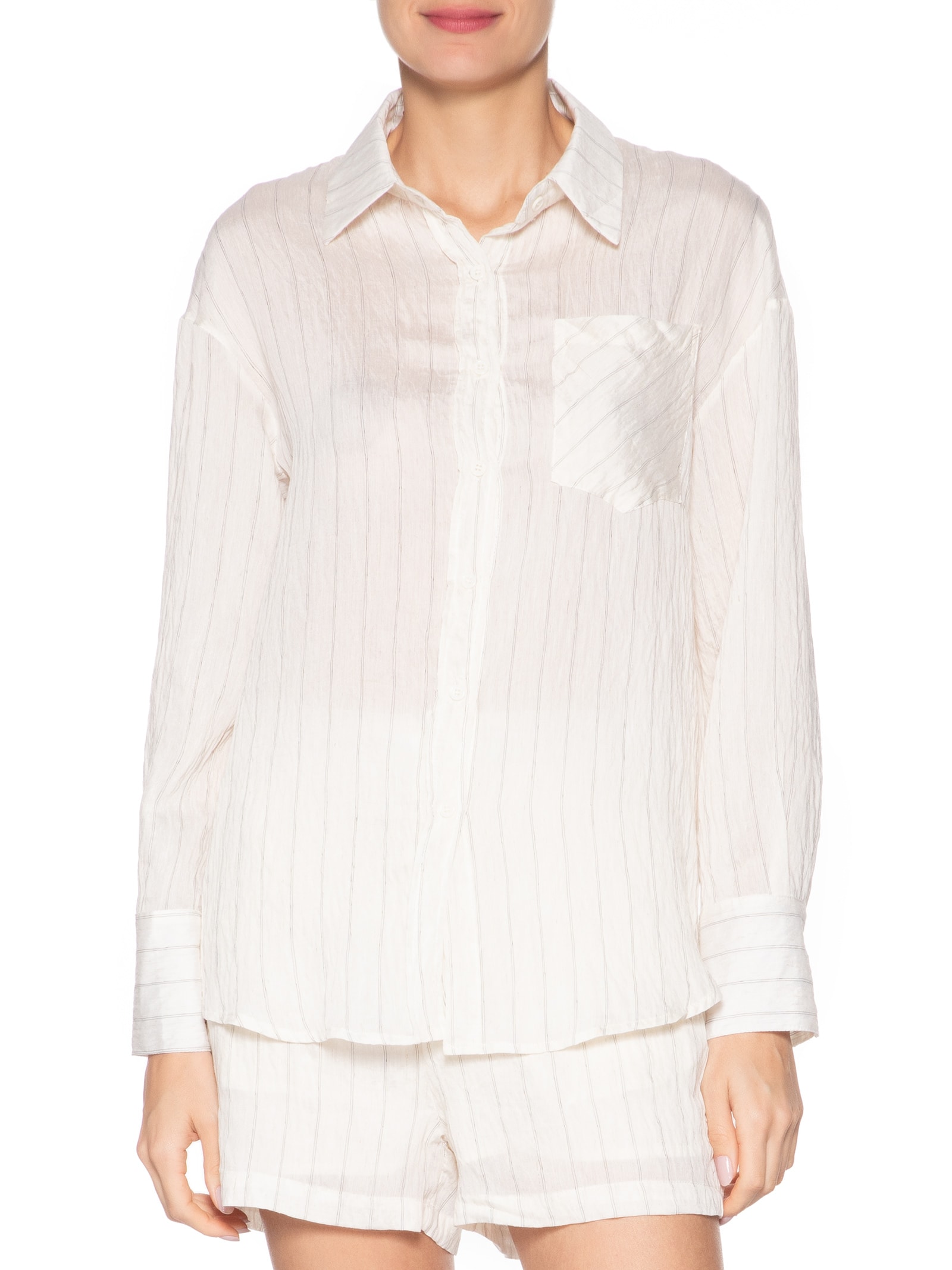 Conjunto Feminino Listrado Com Camisa Manga Longa E Short Off White Basiq