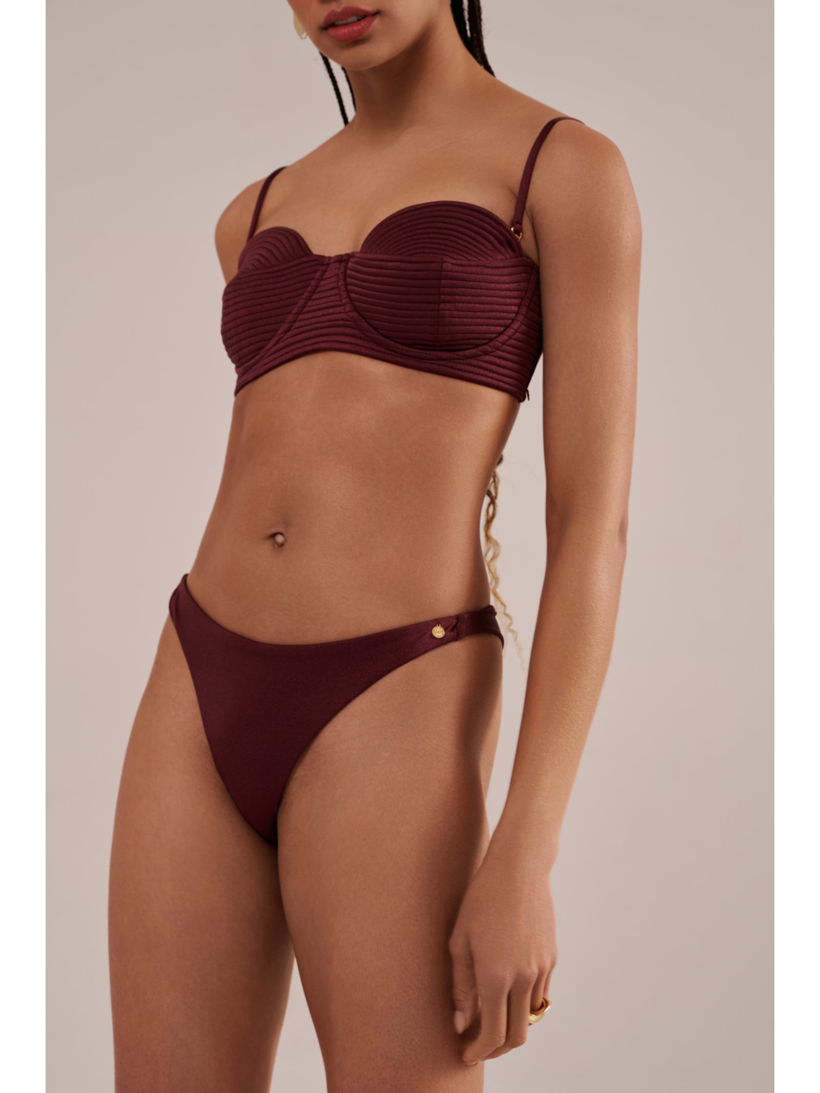 Conjunto Top Em Matelassê E Calcinha Mia Orla Cabernet Vermelho Suntime