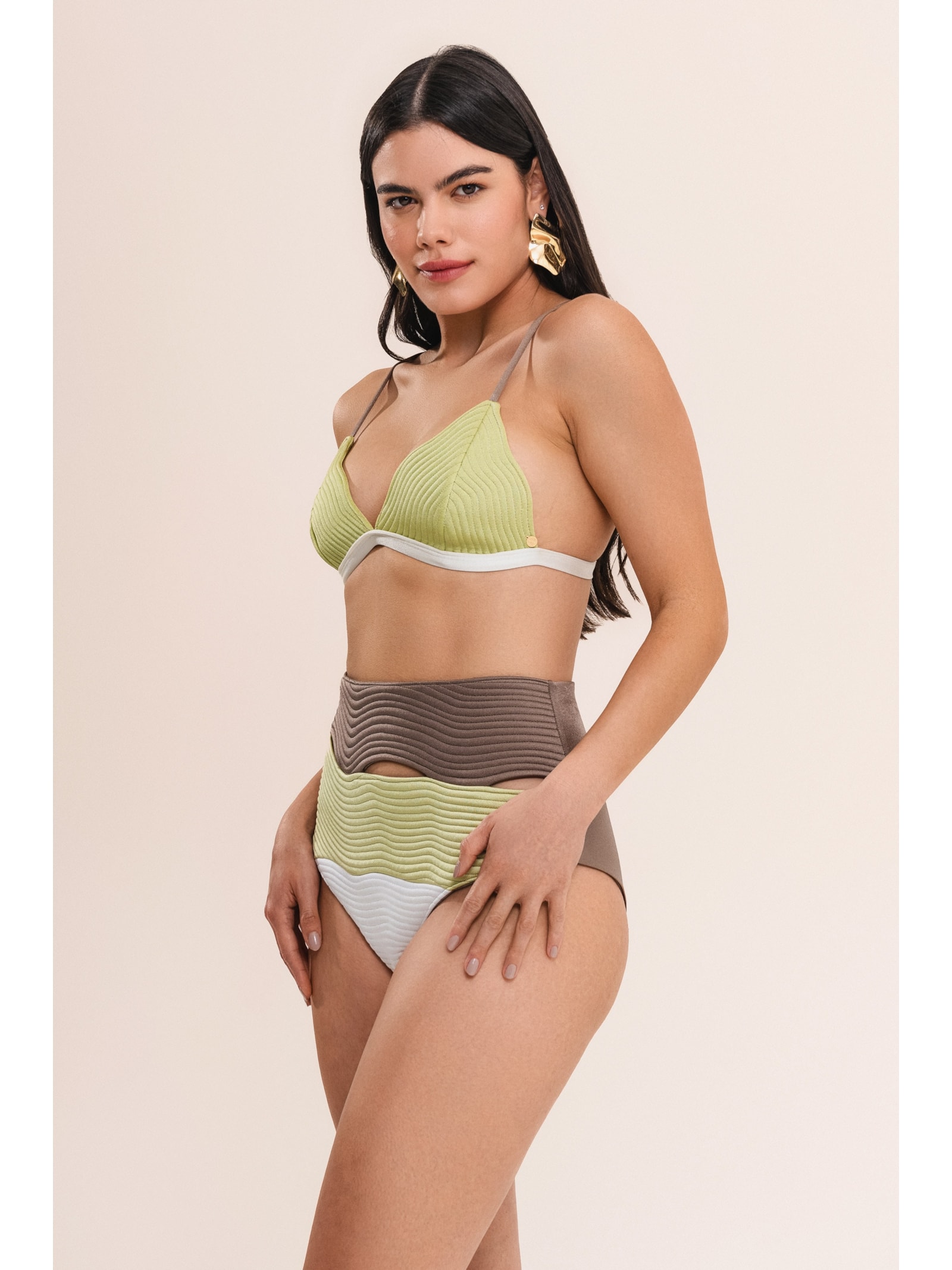 Conjunto Top Triângulo E Calcinha Hot Pant Maat Pistache Suntime