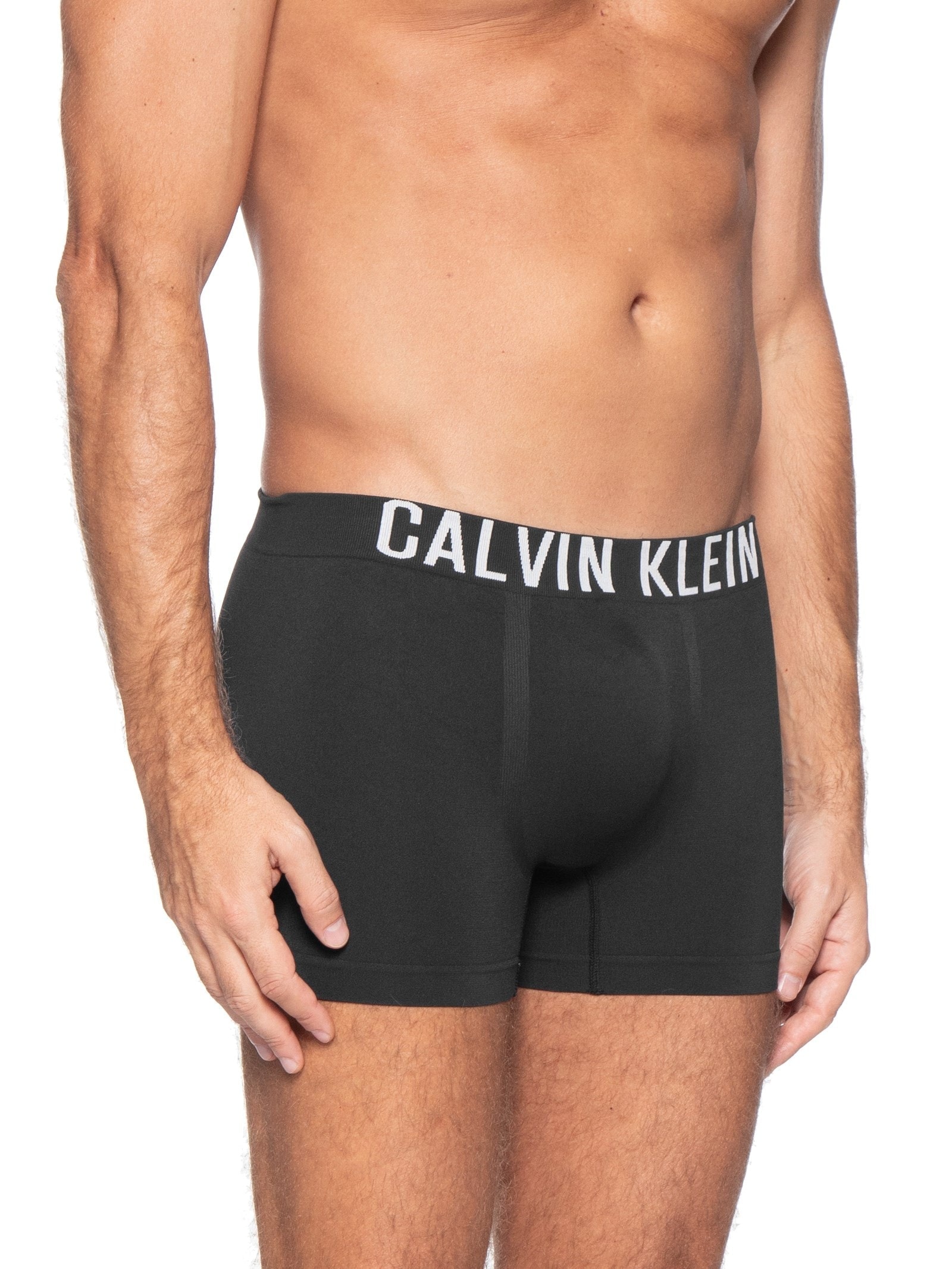 Cueca Trunk Intense Power Seamless Preto Calvin Klein Underwear