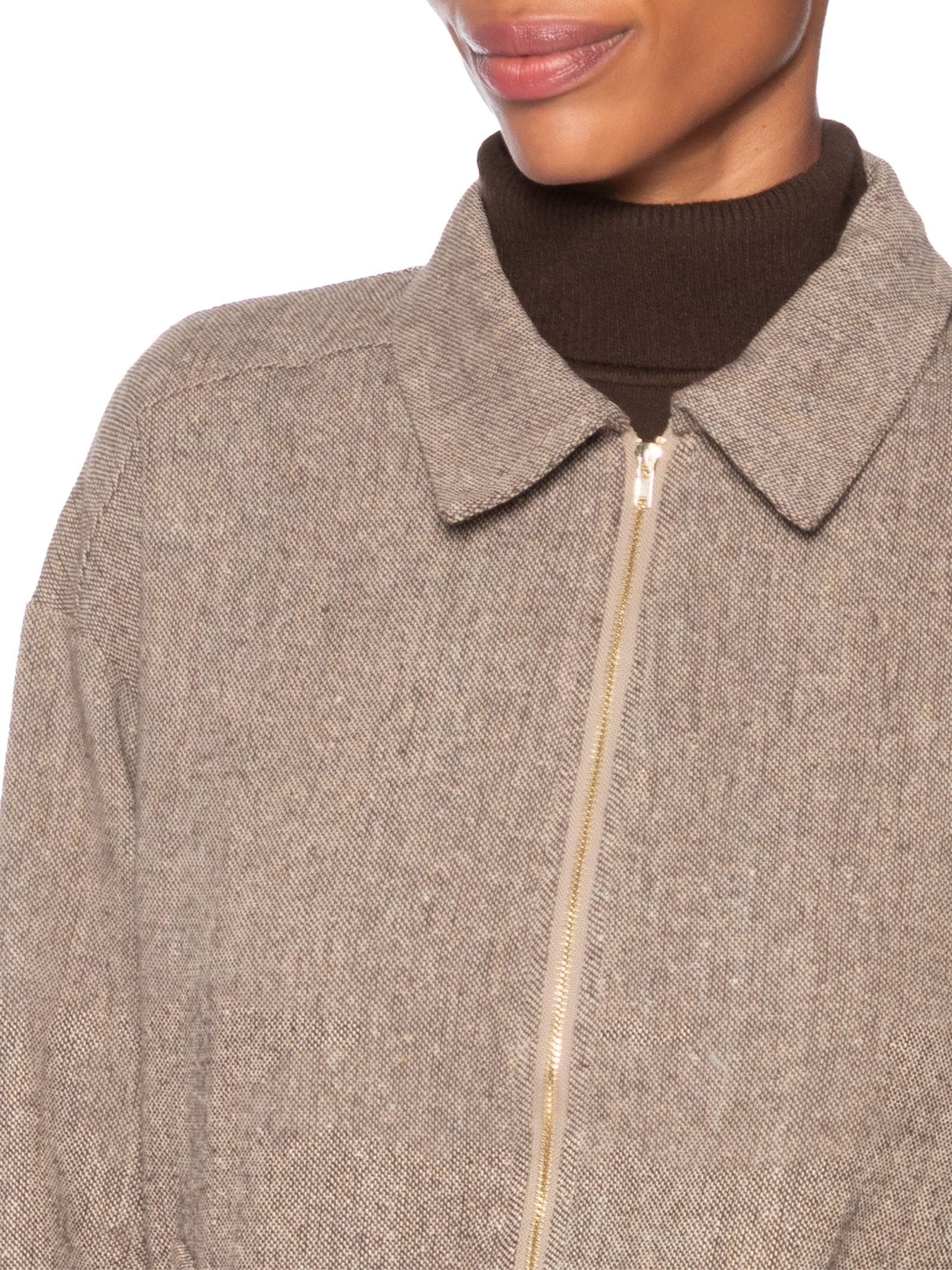 Jaqueta Feminina Com Bolsos Frontais Marrom Market 33