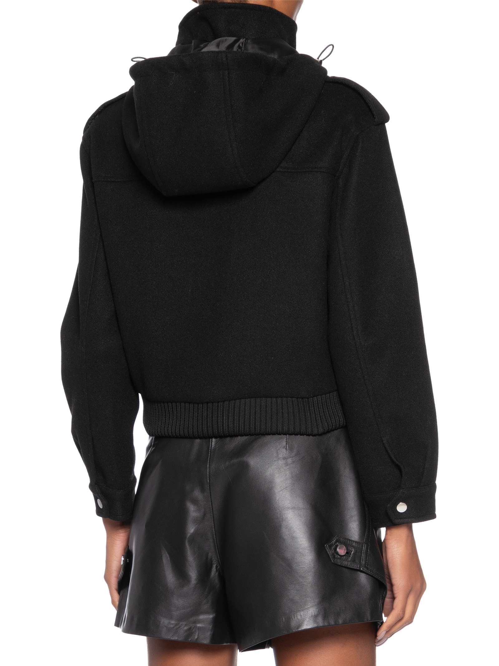 Jaqueta Feminina Com Bolsos Frontais Preto Market 33