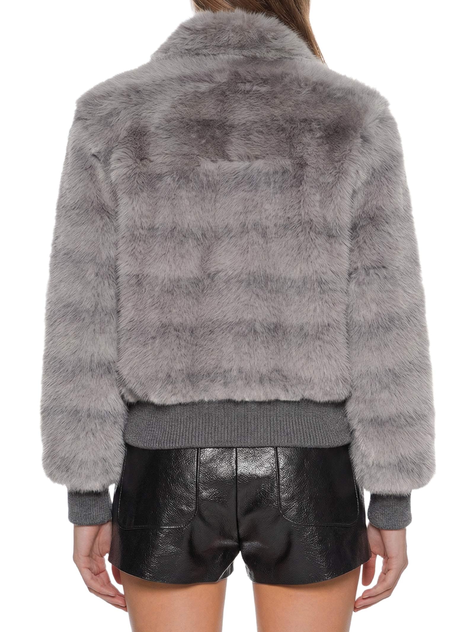 Jaqueta Feminina De Pelo Com Gola Cinza Lança Perfume