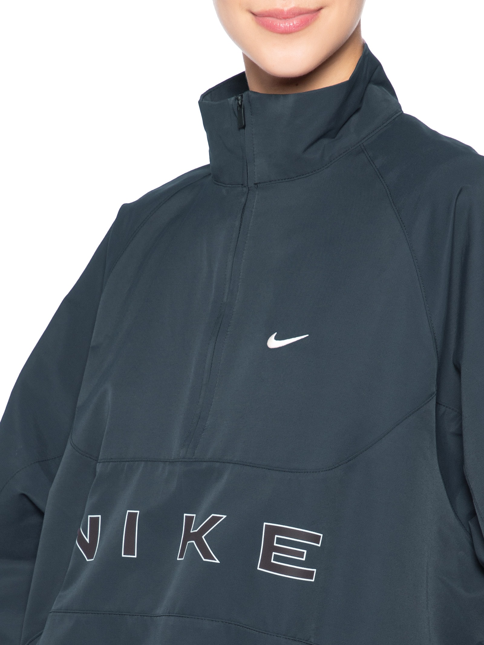 Jaqueta Feminina NSW Street HBR JKT SU26 – Preto Nike