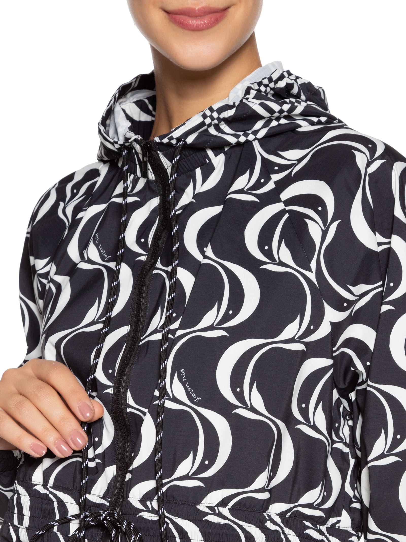 Jaqueta Feminina Nylon Peixe Copa - Preto - Farm Praia