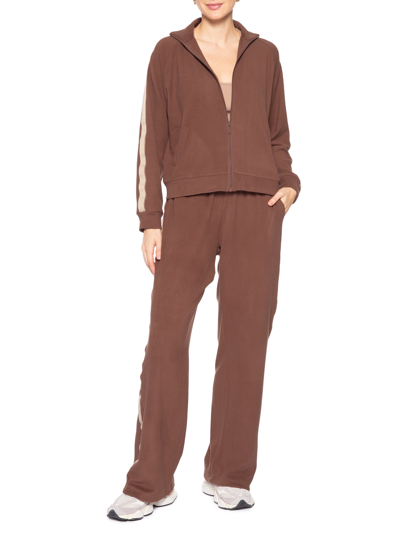 Jaqueta Feminina Peluciada Marrom Market 33