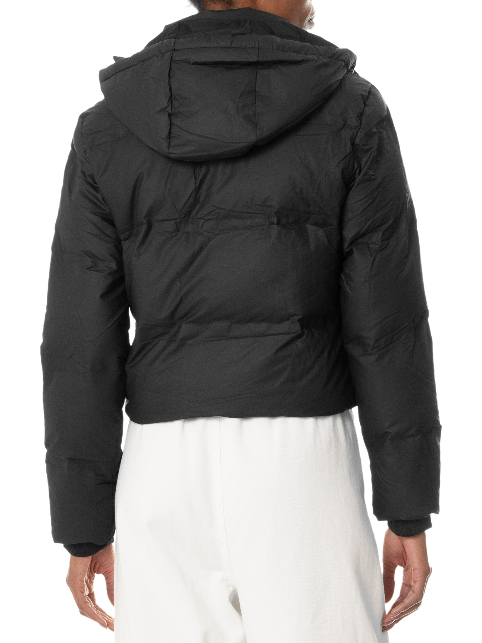 Jaqueta Feminina Puffer Com Capuz E Bolsos Preto Basiq