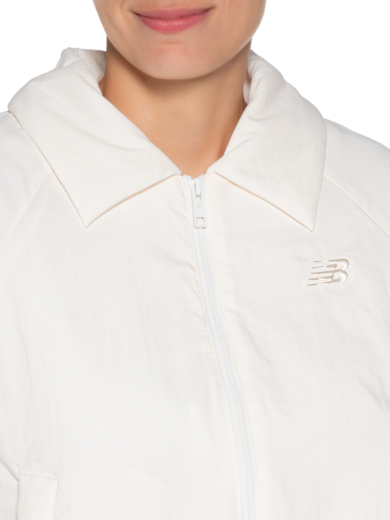 Jaqueta Feminina Woven Bomber Branco New Balance