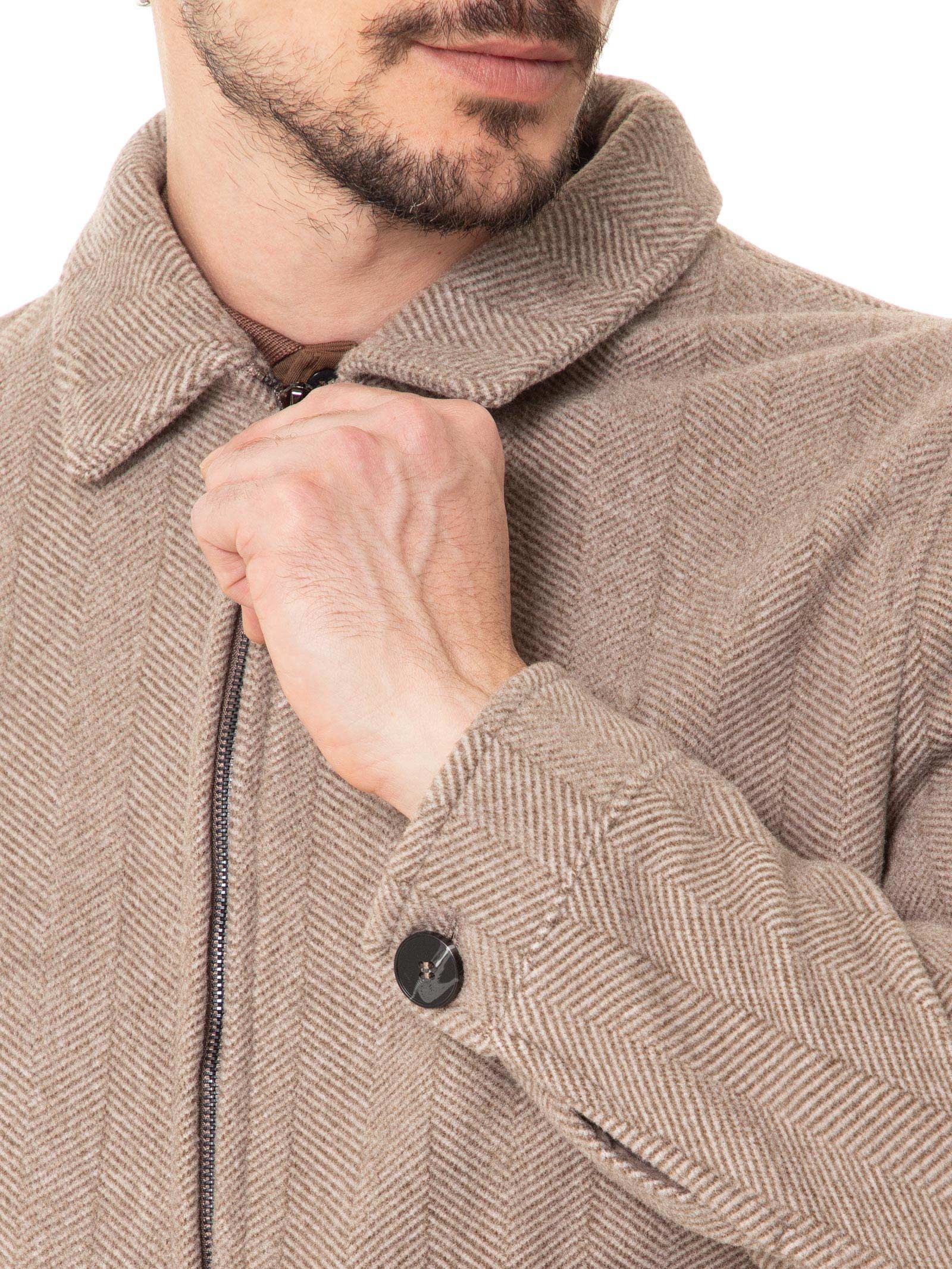 Jaqueta Masculina Casual Com Bolsa Frontal Bege  Basiq Men