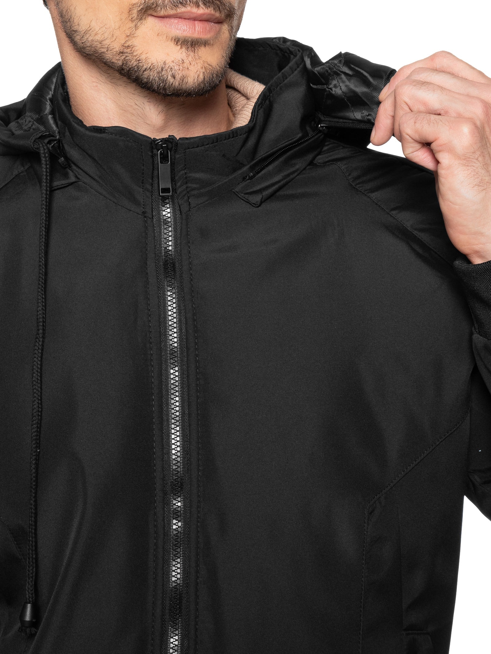 Jaqueta Masculina Forrada Com Gorro Preto Basiq Men