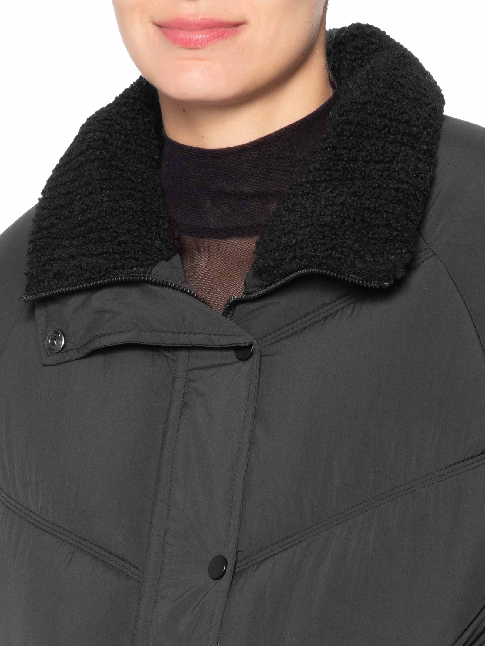 Jaqueta Puffer Feminina Com Forro Peluciado Preto Market 33
