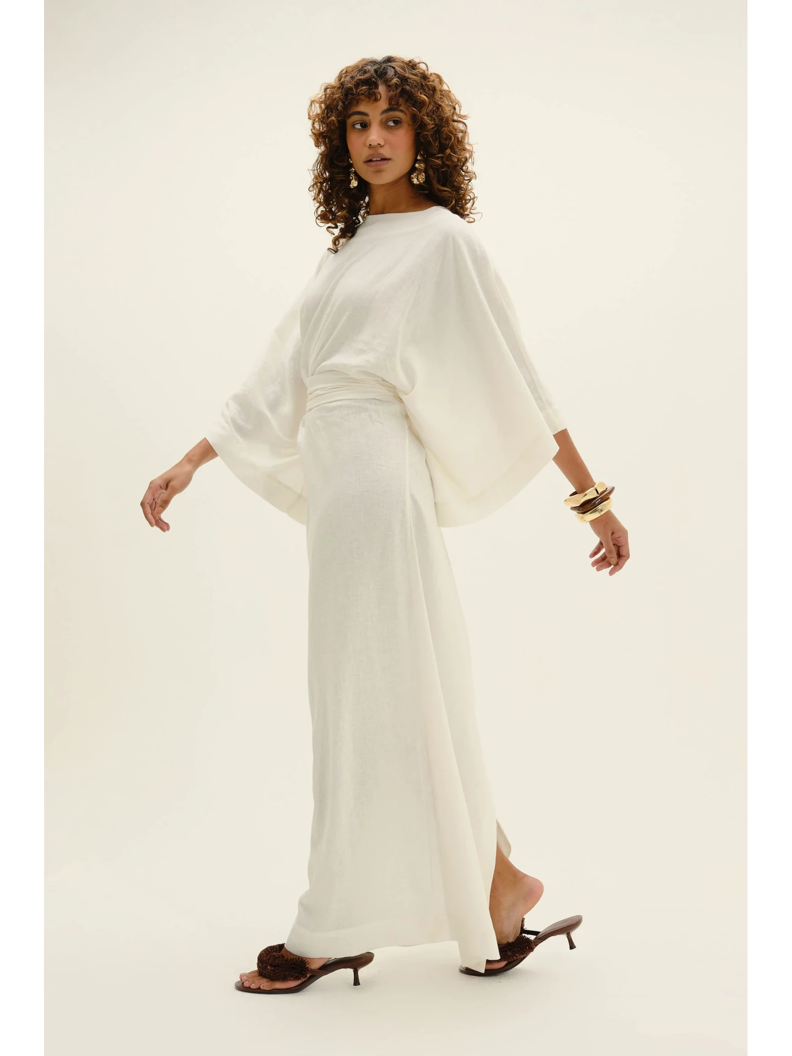 Kaftan Em Viscolinho Linen Branco Suntime