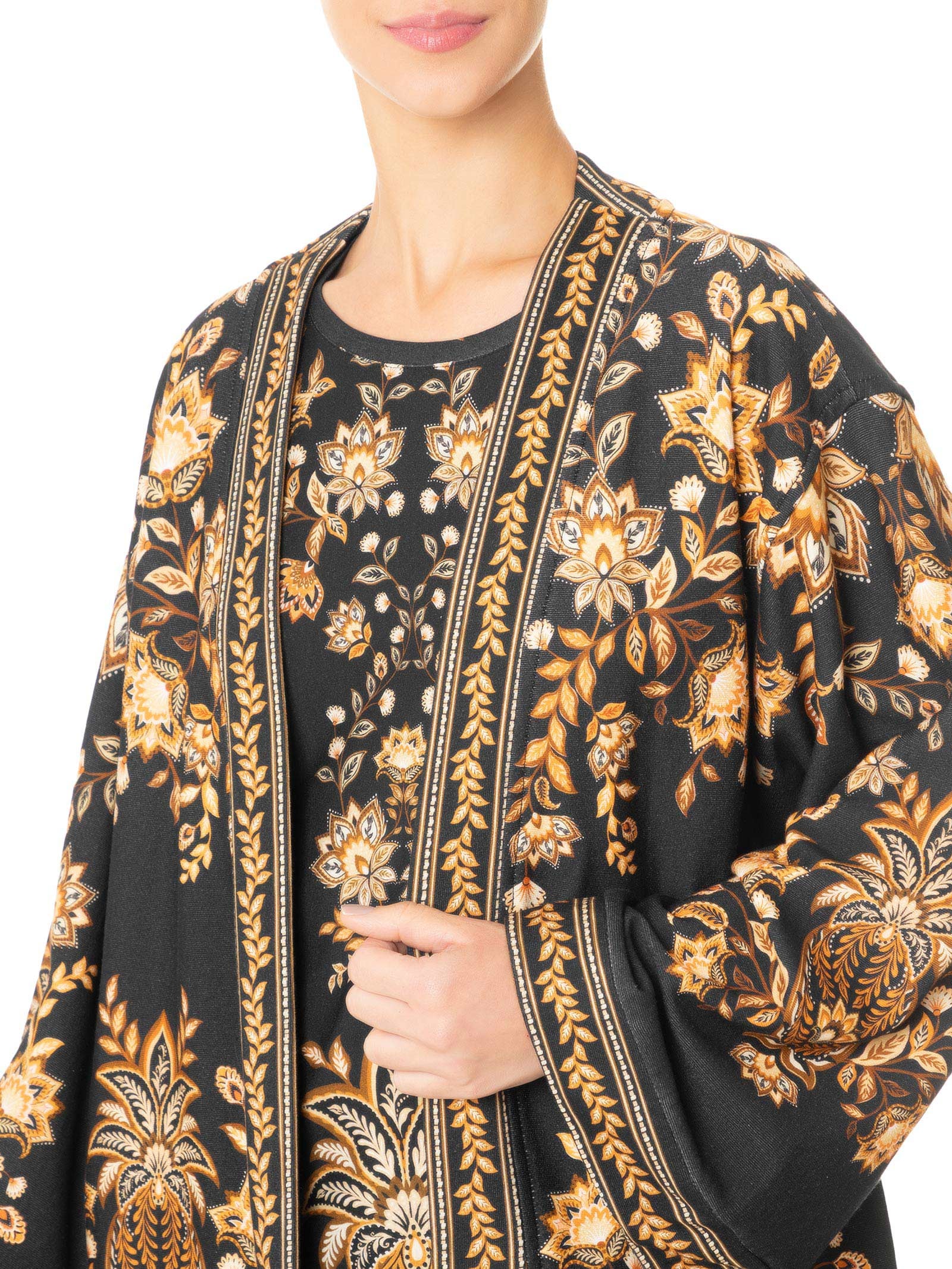 Kimono Feminino Moletom Flora Abacaxi Preto Farm