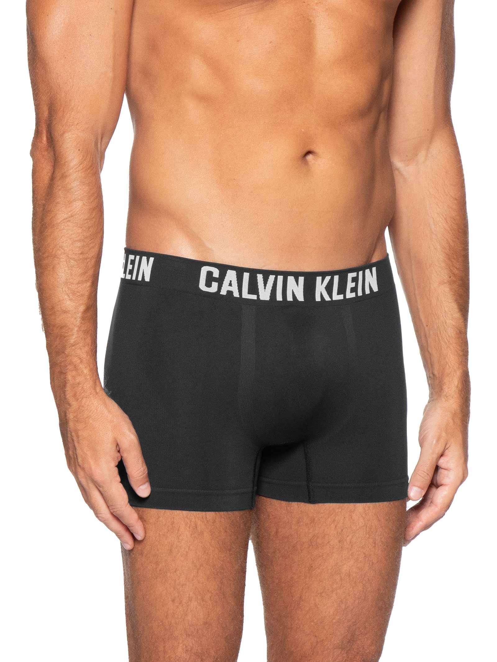 Kit 2 Cuecas Trunk Sem Costura Preto Calvin Klein Underwear