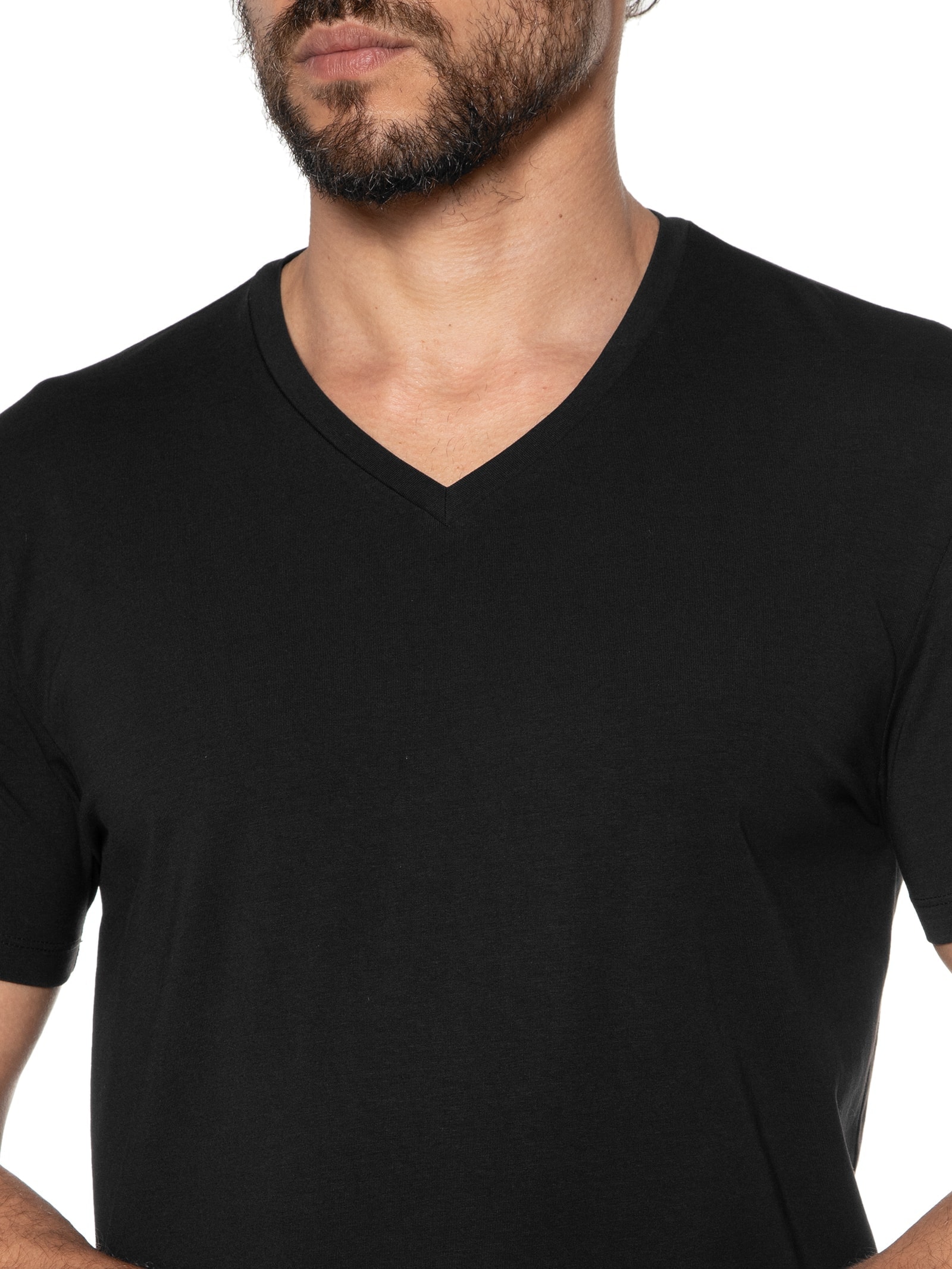 Kit De 2 Camisetas Masculinas Gola V Preto Hugo