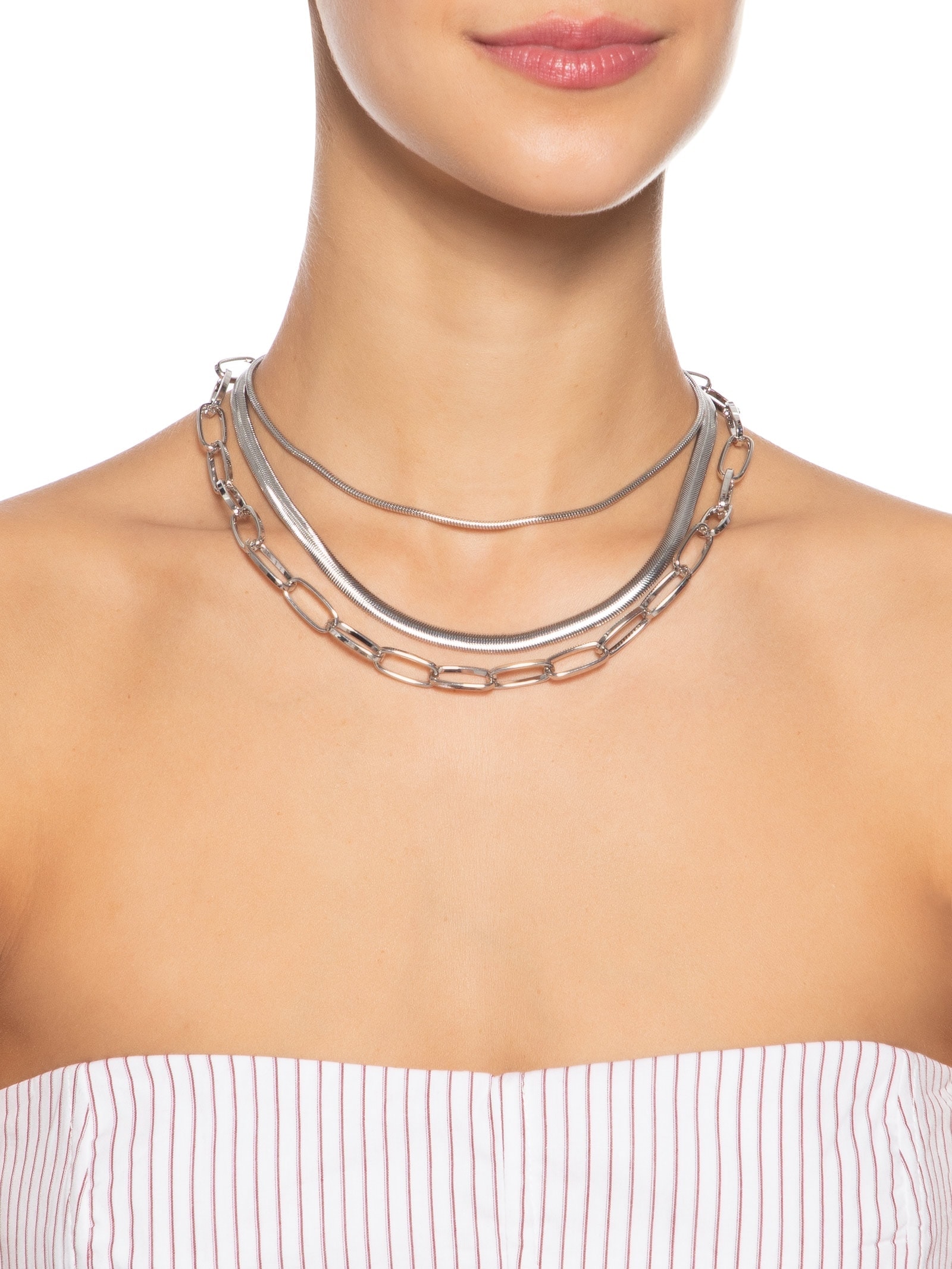 Kit De Colares Femininos Diversos Prateado Basiq