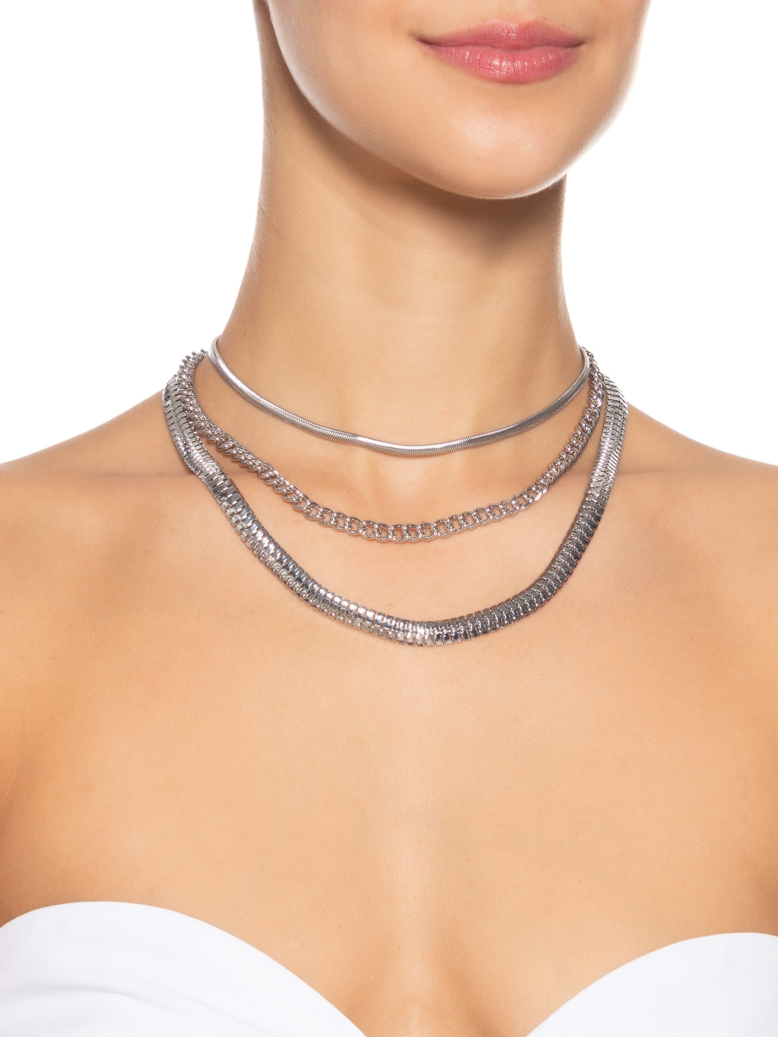 Kit De Colares Femininos Diversos Prateado Basiq