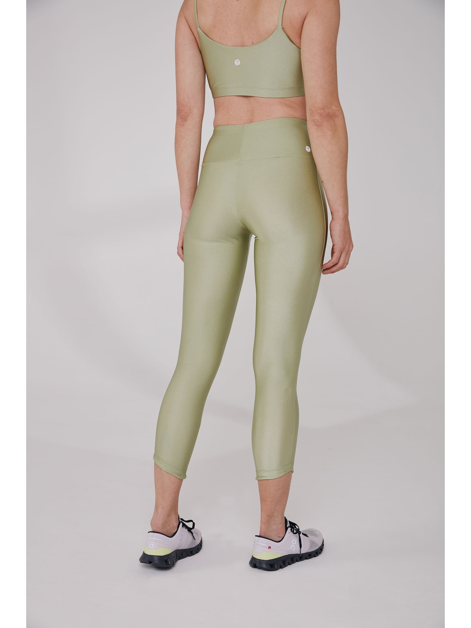 Legging Fitness Detalhe Barra Verde Rio Yogini