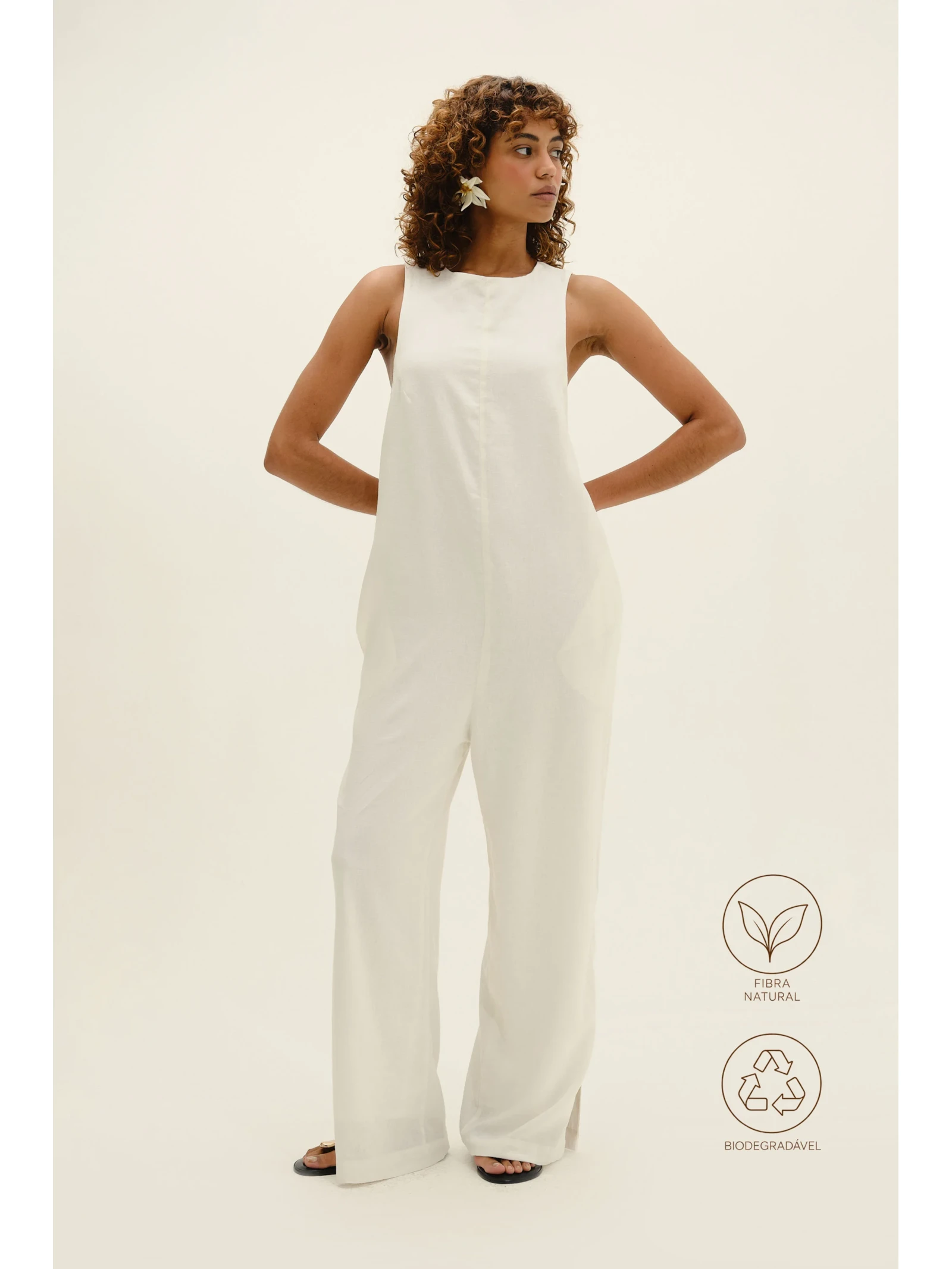Macacão Em Viscolinho Linen Branco Suntime