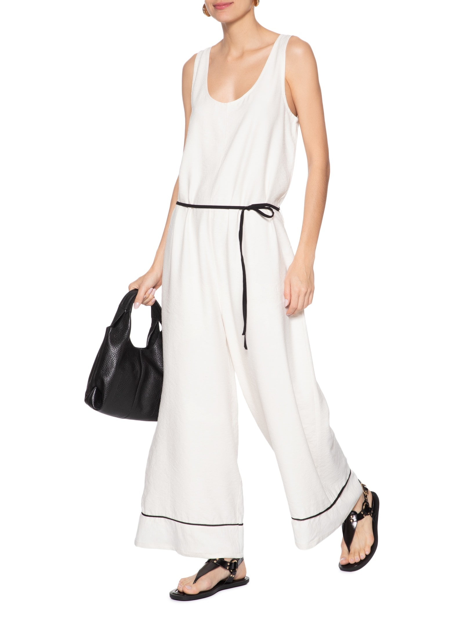 Macacão Feminino Básico Texturizado Off White Basiq