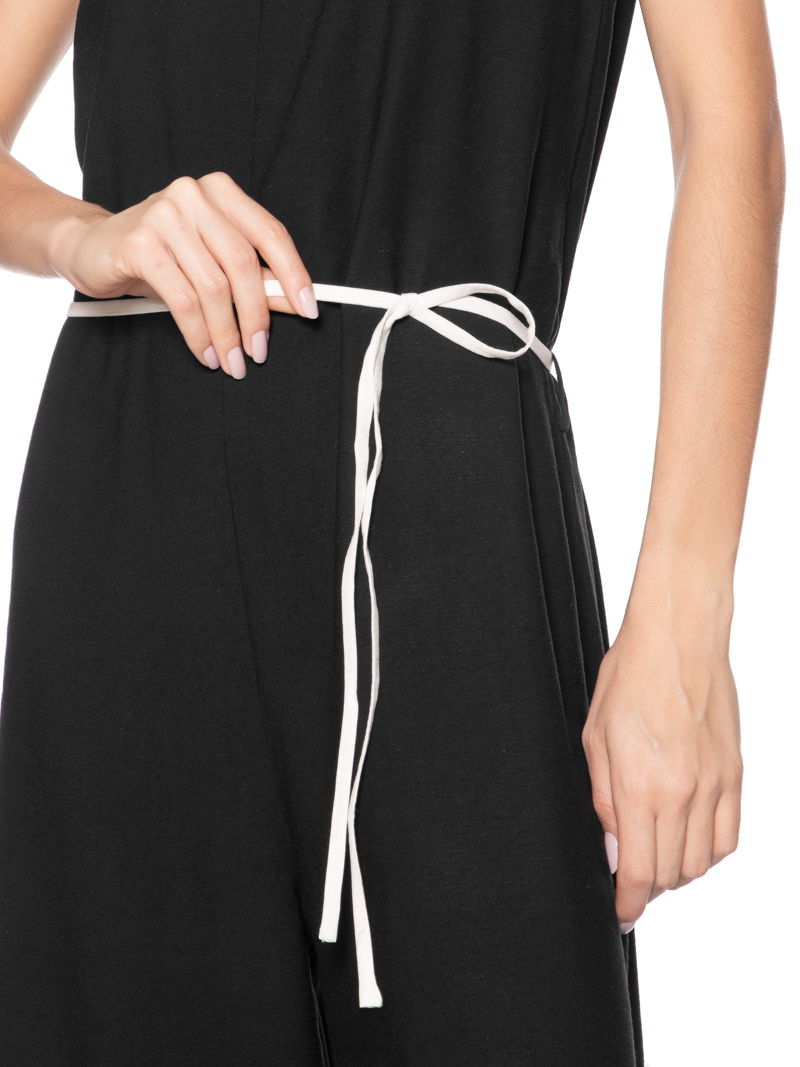 Macacão Feminino Básico Texturizado Preto Basiq