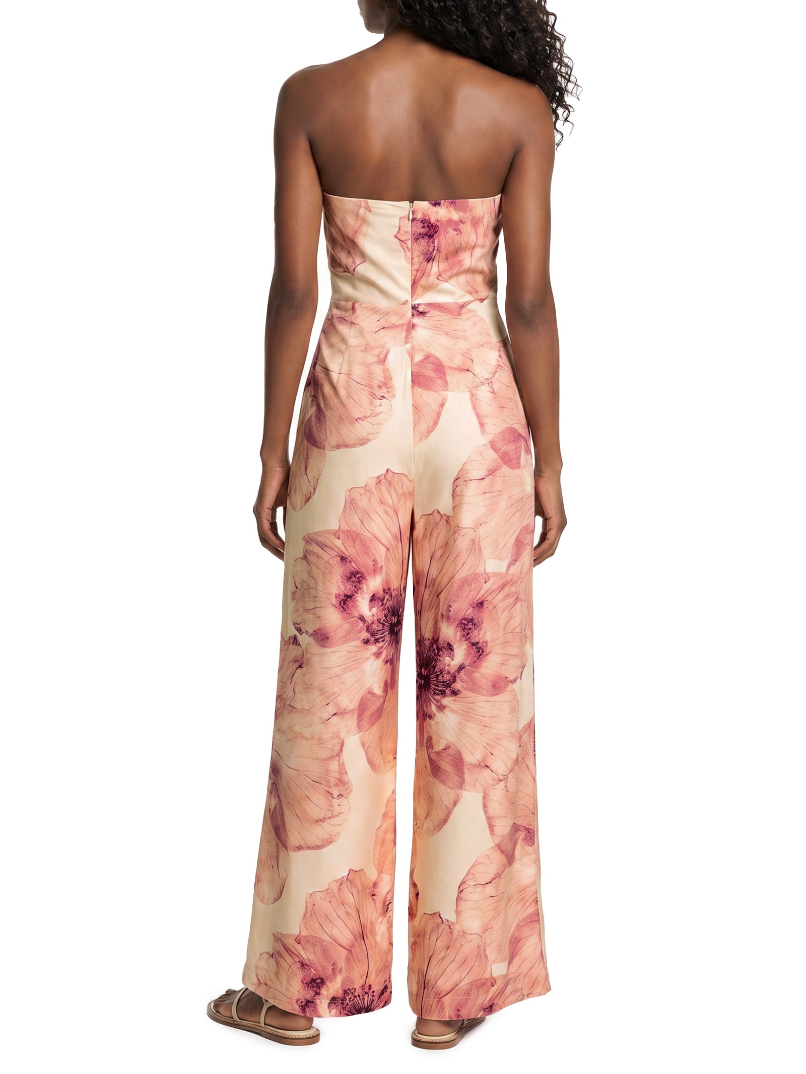 Macacão Feminino Estampado Babado Decote Rosa Cacay