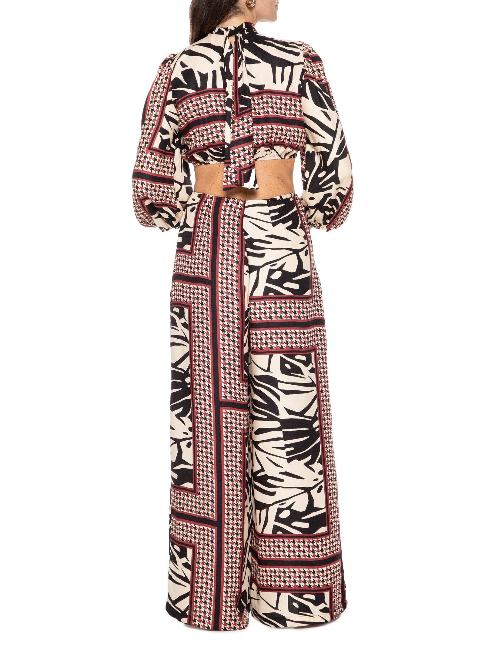 Macacão Feminino Gola Alta Manga Comprida Preto Cacay