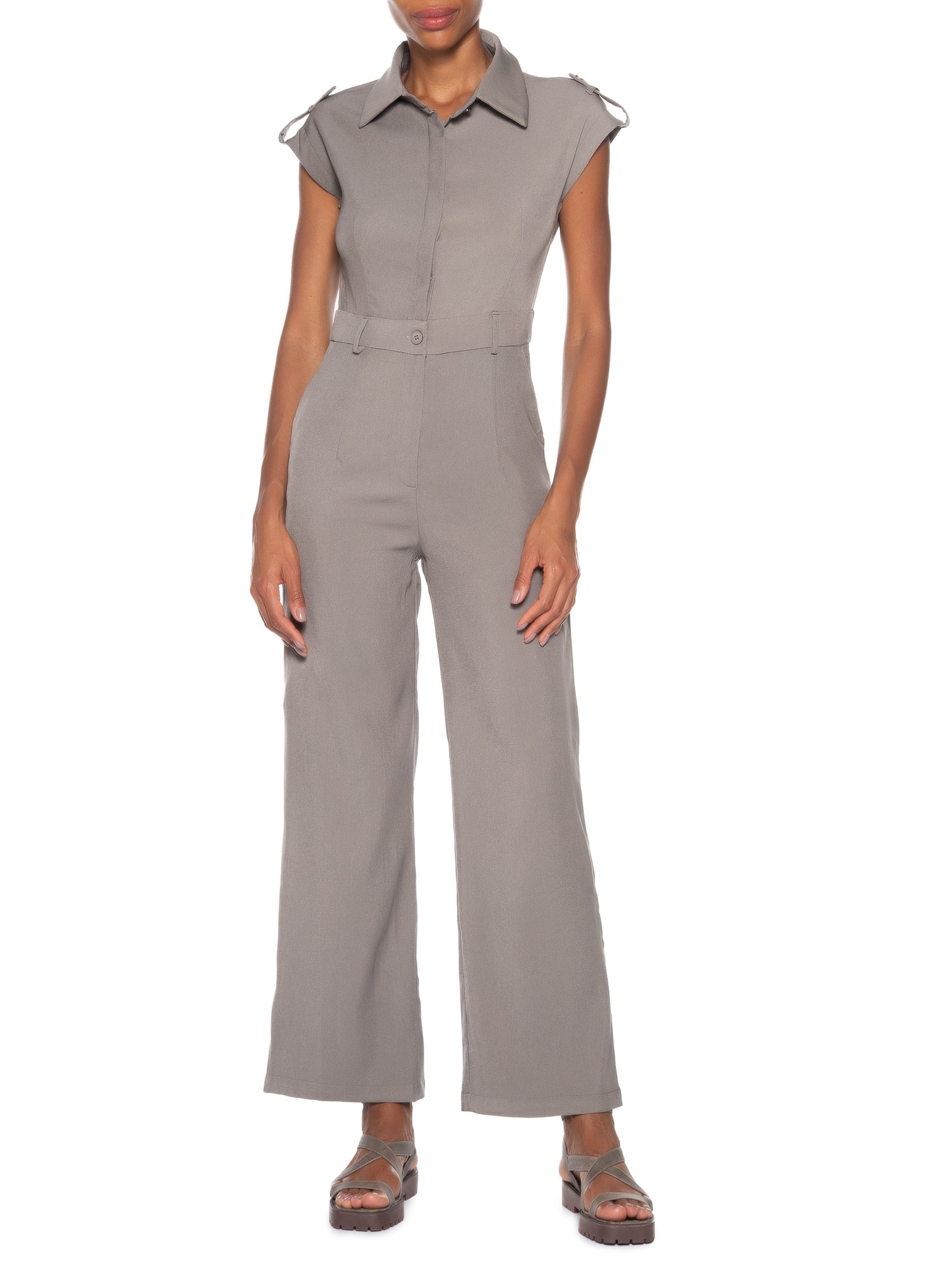 Macacão Feminino Manga Curta Cinza Basiq