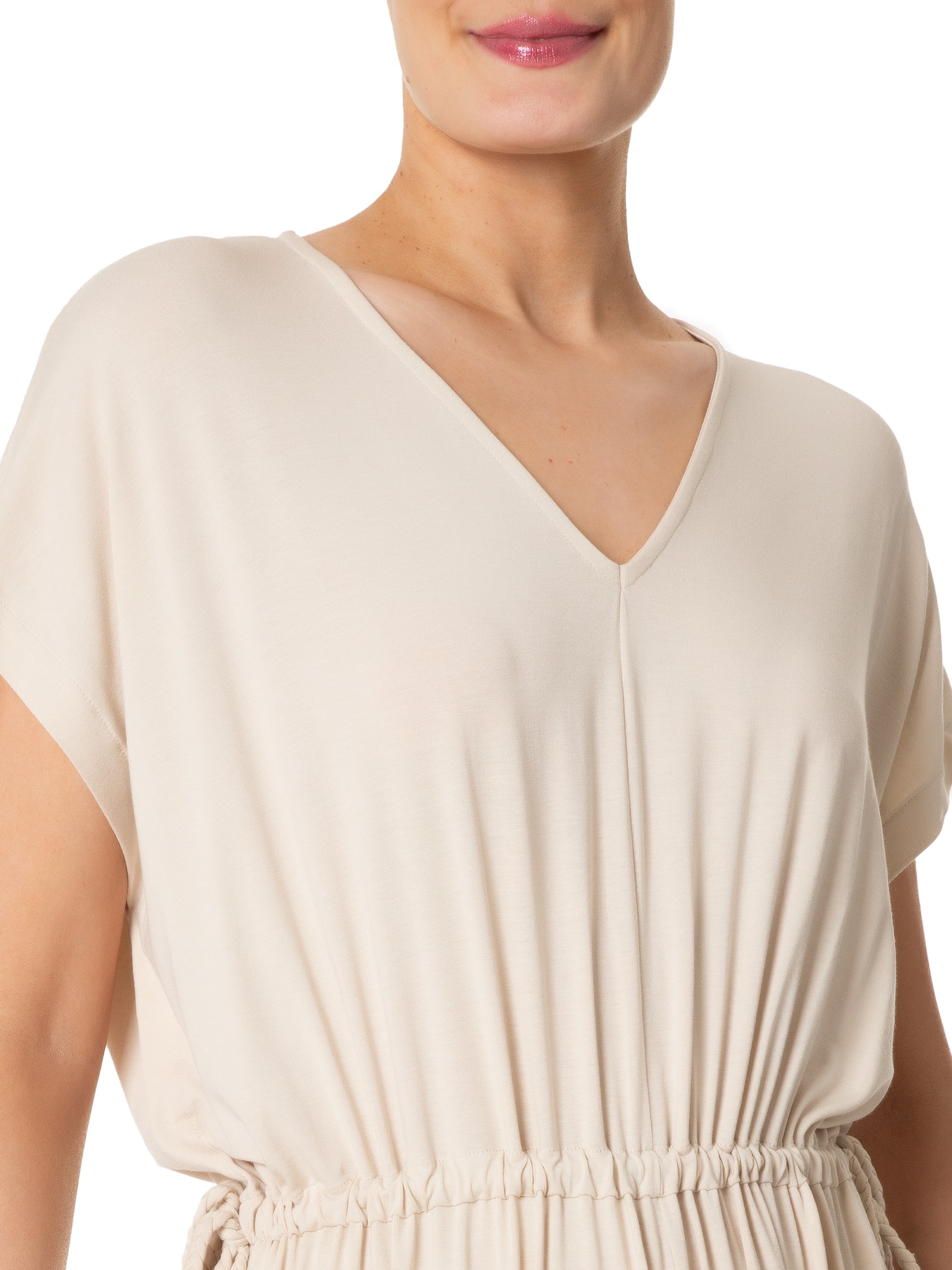 Macacão Feminino Midi Com Ajuste Na Cintura Bege Basiq