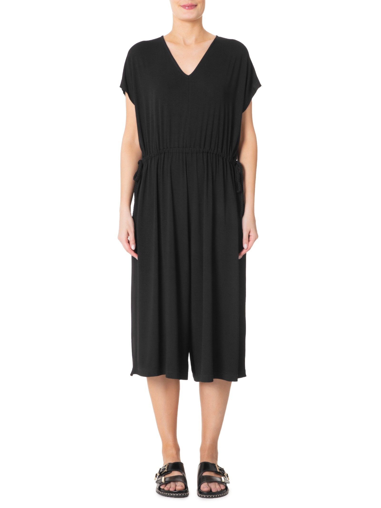 Macacão Feminino Midi Com Ajuste Na Cintura Preto Basiq