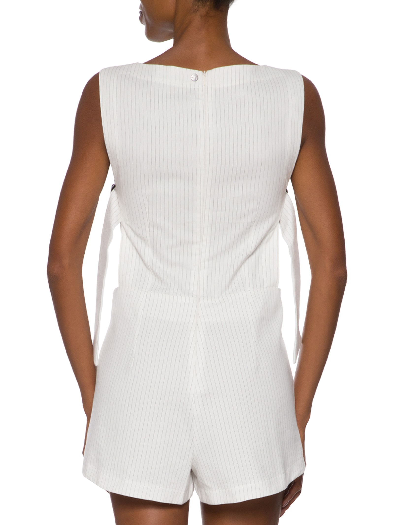 Macaquinho Feminino Risca De Giz Branco Animale Jeans