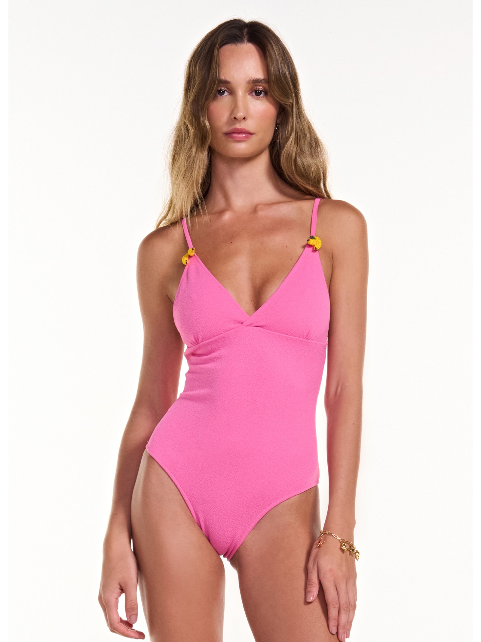 Maiô Isabela Rosa Triya