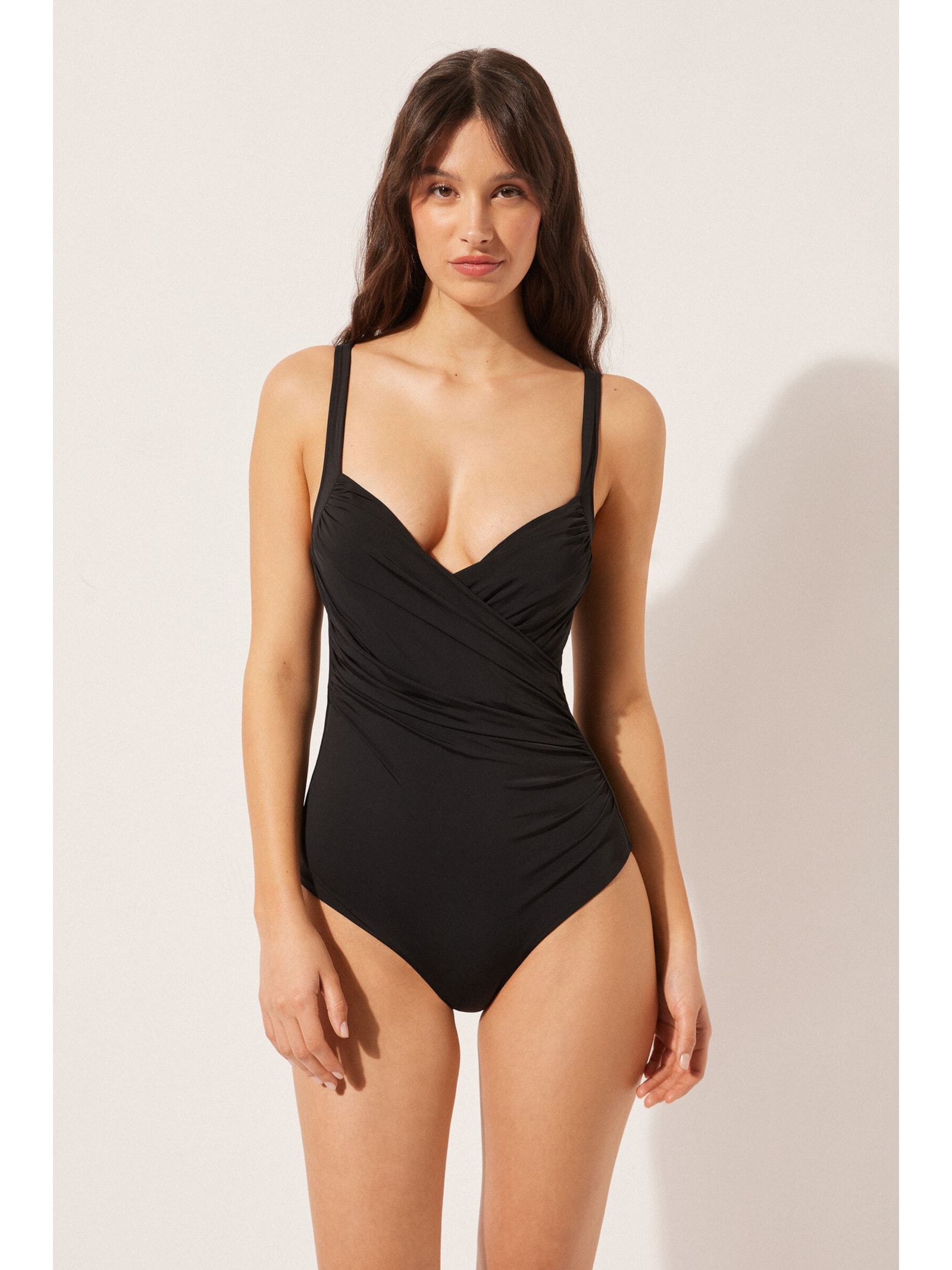 Maiô Modelador Indonésia Preto - Main Image