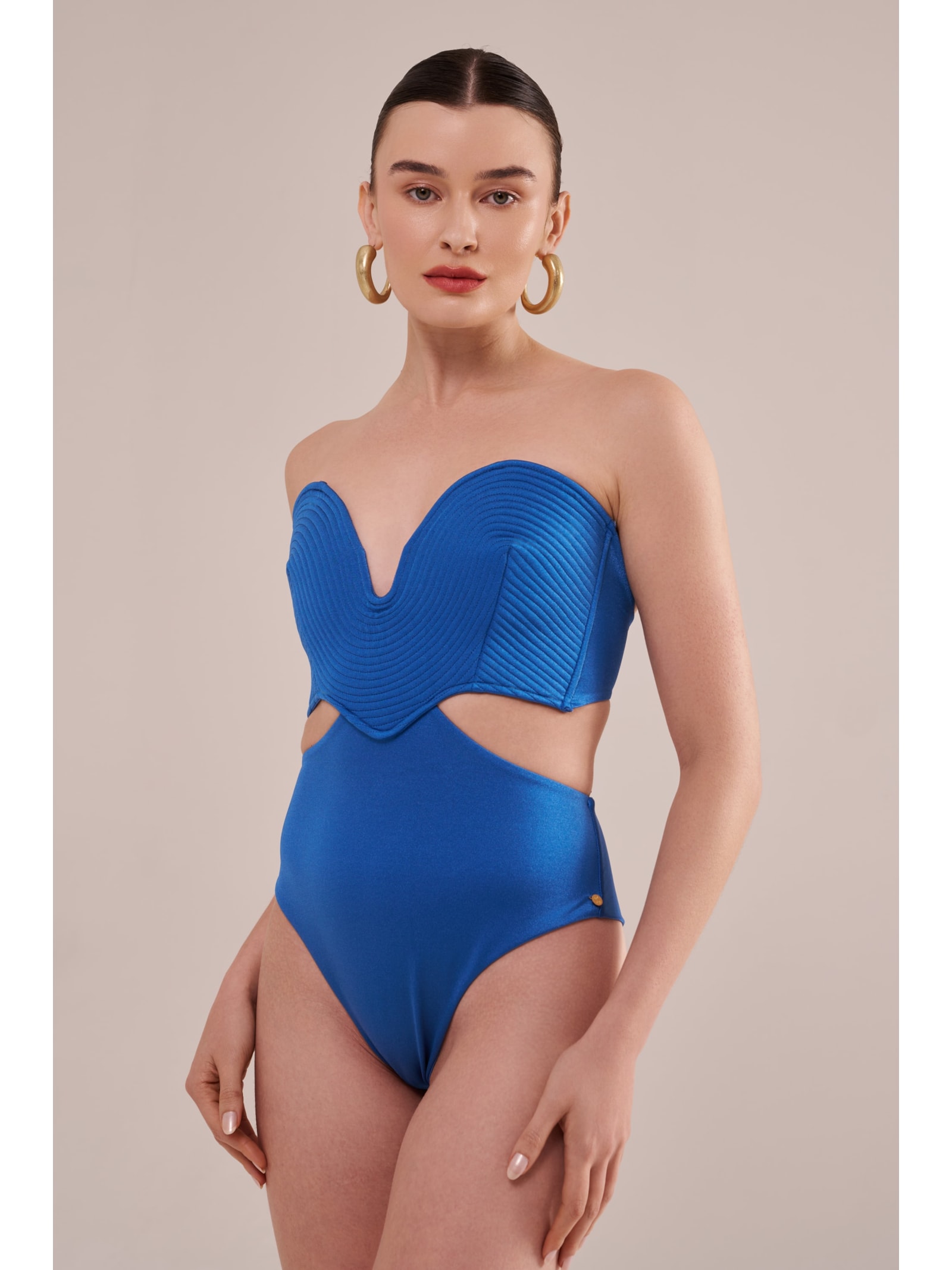 maiô strapless matelassê orla azul Suntime