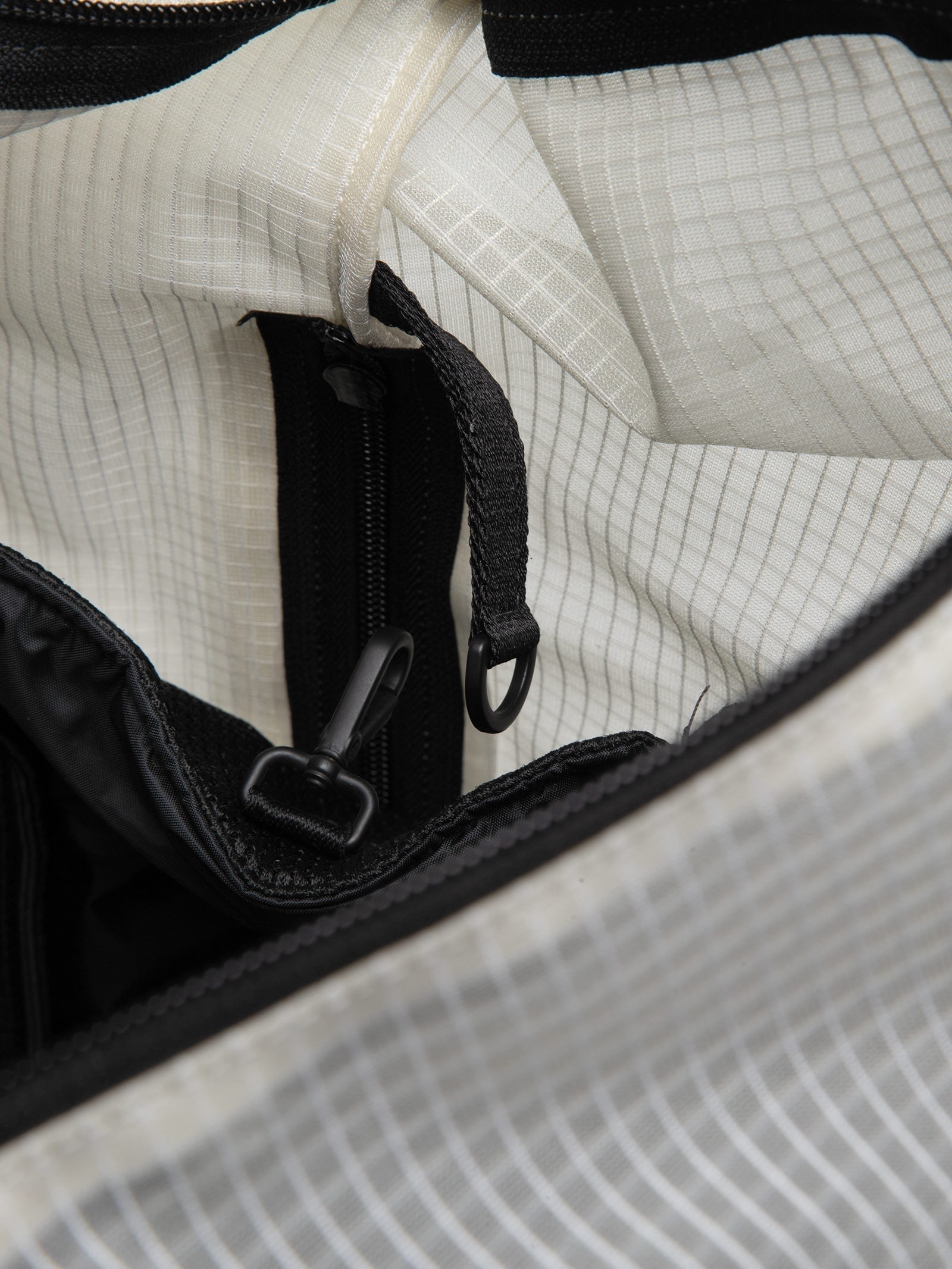 Maxi Mochila Unissex Super Light Off White Osklen